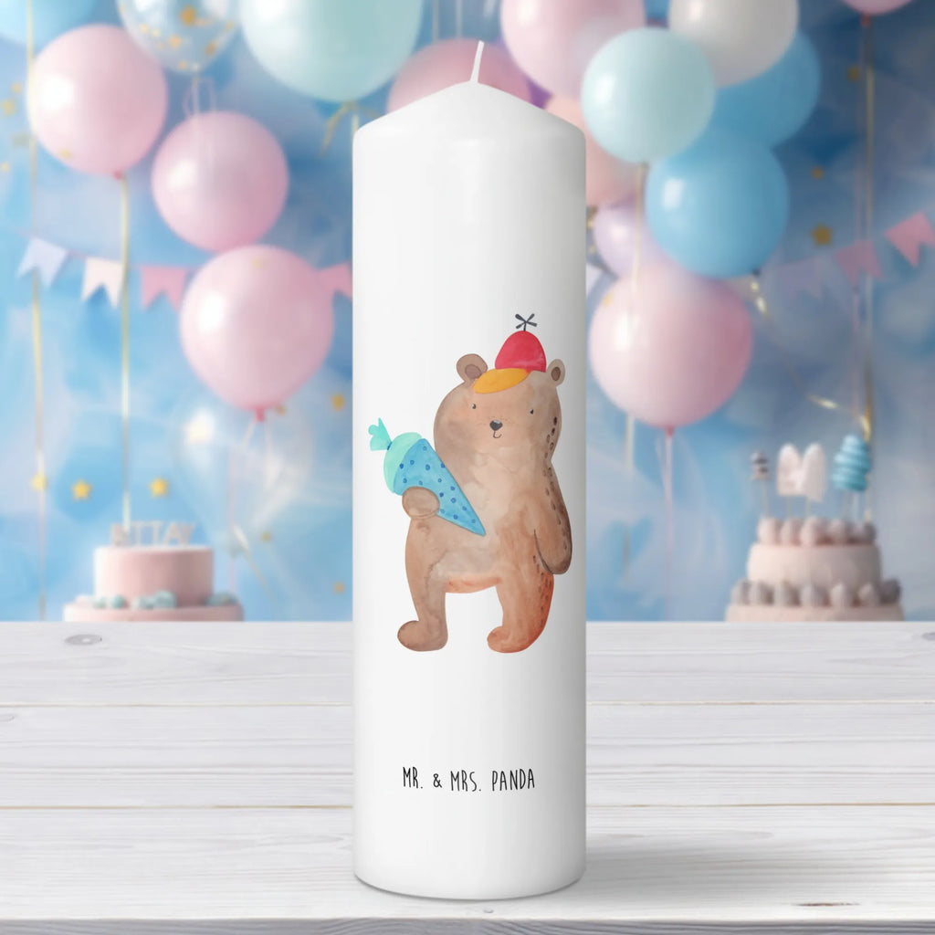 Kerze Bär Schultüte Stumpenkerze, Erinnerungskerze, Handgemachte Kerze, Bedruckte Kerze, Schmuckkerze, Geburtskerze, Adventskerze, Gartenkerze, Grosse Kerze, Hochzeitskerze, Dekorative Kerze, Geburtstagskerze, Blockkerze, Tafelkerze, Tischkerze, Wachskerze, Dekokerze, Zylinderkerze, Kerze Mit Motiv, Laternenkerze, Weihnachtskerze, Kerze Mit Spruch, Erinnerungslicht, Osterkerze, Kommunionskerze, Dinnerkerze, Wunschkerze, Teddybär, Teddy, Bär, Bär Motiv, Grundschule, Erster Schultag Geschenk, Schulanfang, Schulbeginn, Schultüte, Einschulung Geschenk, Schule Geschenk