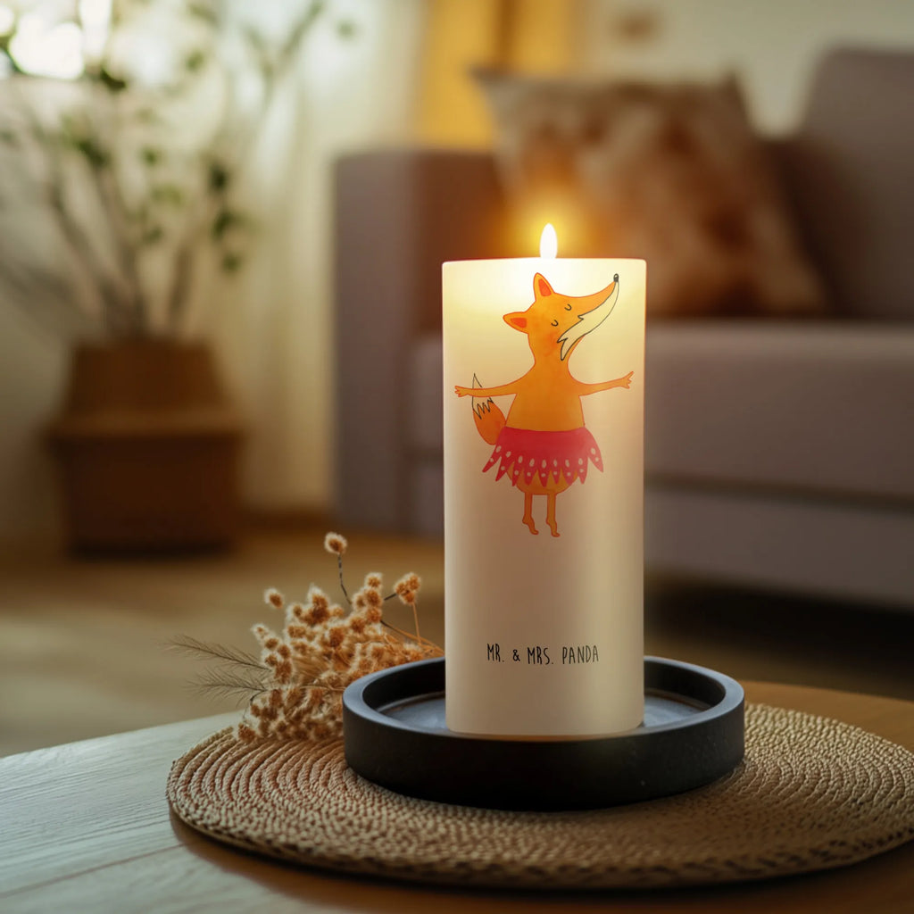 Candle Fox ballerina Wachskerze, Osterkerze, Schmuckkerze, Dinnerkerze, Grosse Kerze, Dekokerze, Erinnerungskerze, Kerze Mit Spruch, Gartenkerze, Bedruckte Kerze, Kerze Mit Motiv, Handgemachte Kerze, Adventskerze, Dekorative Kerze, Tafelkerze, Tischkerze, Geburtstagskerze, Geburtskerze, Weihnachtskerze, Hochzeitskerze, Kommunionskerze, Erinnerungslicht, Stumpenkerze, Laternenkerze, Blockkerze, Wunschkerze, Zylinderkerze, Fuchs, Geburtstag, Einladung, Fuchs Spruch, Füchsin, Ballerina, Tänzerin, Party, Füchse, Ballett, Tanzen