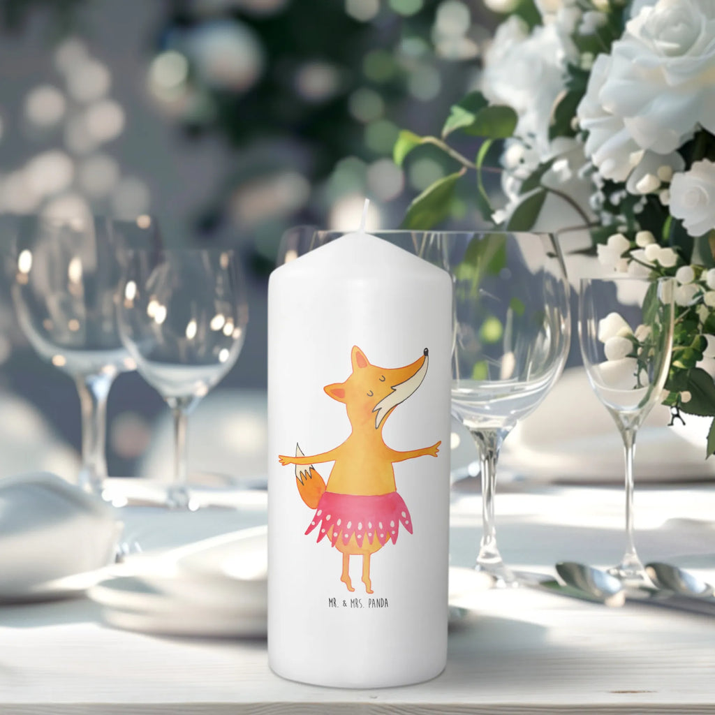 Candle Fox ballerina Wachskerze, Osterkerze, Schmuckkerze, Dinnerkerze, Grosse Kerze, Dekokerze, Erinnerungskerze, Kerze Mit Spruch, Gartenkerze, Bedruckte Kerze, Kerze Mit Motiv, Handgemachte Kerze, Adventskerze, Dekorative Kerze, Tafelkerze, Tischkerze, Geburtstagskerze, Geburtskerze, Weihnachtskerze, Hochzeitskerze, Kommunionskerze, Erinnerungslicht, Stumpenkerze, Laternenkerze, Blockkerze, Wunschkerze, Zylinderkerze, Fuchs, Geburtstag, Einladung, Fuchs Spruch, Füchsin, Ballerina, Tänzerin, Party, Füchse, Ballett, Tanzen