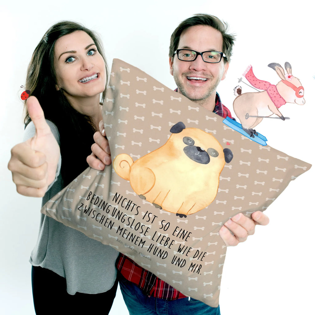 Cushion Pug wohnzimmer kissen, couchkissen 40x40, couch kissen, 40 X 40 Kissen, Kissen 40x40, Polsterkissen, kissen für couch, Kuschelkissen, zierkissen 40x40, microfaser sofakissen, Mikrofaser Kissen, kissen mikrofaser, deko kissen, Dekokissen, Couchkissen, Sofakissen 40x40, Kopfkissen, wurfkissen, Sofakissen, kuschel kissen, Kopfkissen 40x40, Zierkissen, sofa kissen, microfaser zierkissen, kissen für sofa, zier kissen, kissen 40 x 40, Motivkissen, Dekokissen 40x40, Dekokissen Sofa, kuschelkissen 40x40, microfaser kopfkissen, Kissen, 40x40 kissen, microfaser dekokissen, Hunderasse, Hundebesitzer, Sprüche, Hundemotiv, Haustier, Tierliebhaber, Hund, Hundeliebe, Liebe, Mops