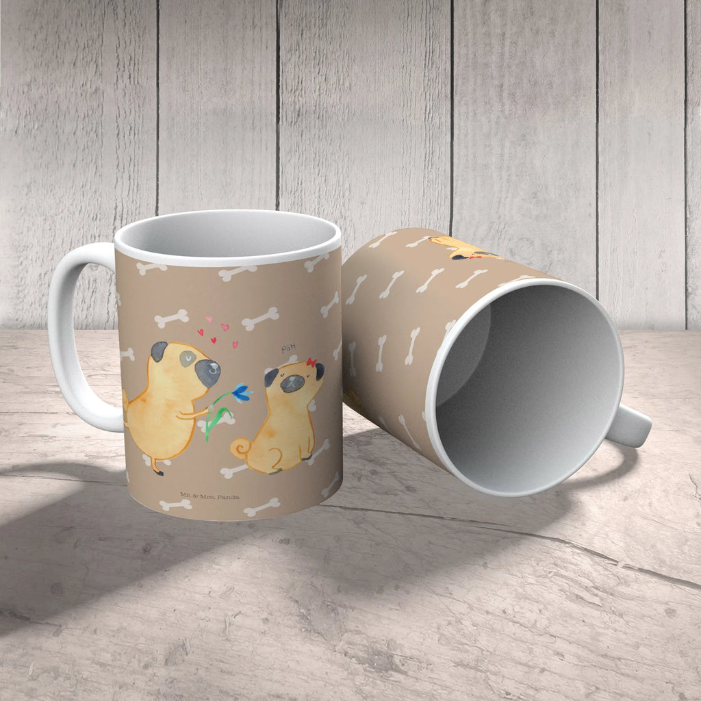 kubek dla dzieci mops Zakochani Kindertasse Mit Tiermotiv, Kindertasse Bruchsicher, Kindertasse Bunt, Nachhaltige Kindertasse, Kindertasse Für Vorschüler, Trinklern-Tasse, Trinklernbecher Aus Kunststoff, Kindertasse Spülmaschinenfest, Tasse Für Kinder, Kindertasse Aus Silikon, Kindertasse, Kinderbecher, Kindertasse Mit Griffen, Kinderbecher Aus Edelstahl, Kinderbecher Für Kleinkinder, Kindertasse Mit Strohhalm, Kinderbecher Unzerbrechlich, Kindertasse BPA-Frei, Kinder-Porzellantasse, Tasse Mit Henkel Für Kinder, Kindertasse Ökologisch, Kinder-Porzellantasse Mit Motiv, Kindergeburtstag, Kindertasse Mit Cartoonmotiv, Design Kindertasse, Kindertasse Handgemacht, Kinderbecher Mit Deckel, Kindertasse Für Baby, Kindertasse Mikrowellengeeignet, Kinderbecher Mit Spruch, Tasse Für Schulanfänger, Trinklernbecher Personalisiert, Trinklernbecher, Tasse Für Kleinkinder, Trinklernbecher Mit Deckel, Kinder-Thermobecher, Kindertasse Auslaufsicher, Kinder-Keramiktasse, Hunderasse, Hundebesitzer, Sprüche, Hundemotiv, Haustier, Tierliebhaber, Hund, Geschenk Freund, Partner, Möpse, Liebe, Liebesspruch. Verlobt, Mops, Hundeliebe, Verliebt