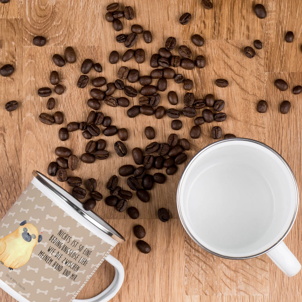 Kempingowy kubek emaliowany Mops Teetasse, Emailletasse, Pott, Campingtasse, Trinkbecher, Reisebecher, Emaille Becher, emaillebecher, Tasse Emaille, Teebecher, metallbecher, wandertasse, Emaille Tasse, wanderbecher, Blechtasse, Tasse, becher emaille, blechbecher, Kaffeebecher, Kaffeetasse, Becher, Metalltasse, reisetasse, Campingbecher, Hunderasse, Hundebesitzer, Sprüche, Hundemotiv, Haustier, Tierliebhaber, Hund, Liebe, Hundeliebe, Mops