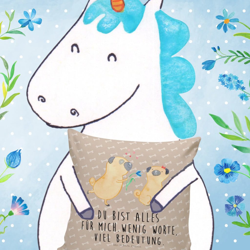 Cushion pug In love kissen für couch, zier kissen, Couchkissen, kuschelkissen 40x40, Kopfkissen 40x40, Dekokissen, Sofakissen, Mikrofaser Kissen, couch kissen, microfaser dekokissen, deko kissen, Dekokissen 40x40, Kopfkissen, Sofakissen 40x40, wohnzimmer kissen, zierkissen 40x40, kissen 40 x 40, Polsterkissen, Kuschelkissen, microfaser kopfkissen, couchkissen 40x40, kissen für sofa, wurfkissen, Kissen 40x40, Motivkissen, microfaser zierkissen, sofa kissen, microfaser sofakissen, kuschel kissen, Zierkissen, 40 X 40 Kissen, Dekokissen Sofa, 40x40 kissen, kissen mikrofaser, Kissen, Hunderasse, Hundebesitzer, Sprüche, Hundemotiv, Haustier, Tierliebhaber, Hund, Liebe, Möpse, Mops, Verliebt, Hundeliebe, Partner, Geschenk Freund, Liebesspruch. Verlobt