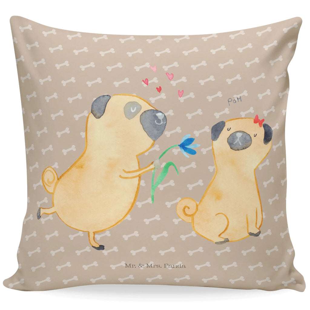 Cushion pug In love kissen für couch, zier kissen, Couchkissen, kuschelkissen 40x40, Kopfkissen 40x40, Dekokissen, Sofakissen, Mikrofaser Kissen, couch kissen, microfaser dekokissen, deko kissen, Dekokissen 40x40, Kopfkissen, Sofakissen 40x40, wohnzimmer kissen, zierkissen 40x40, kissen 40 x 40, Polsterkissen, Kuschelkissen, microfaser kopfkissen, couchkissen 40x40, kissen für sofa, wurfkissen, Kissen 40x40, Motivkissen, microfaser zierkissen, sofa kissen, microfaser sofakissen, kuschel kissen, Zierkissen, 40 X 40 Kissen, Dekokissen Sofa, 40x40 kissen, kissen mikrofaser, Kissen, Hunderasse, Hundebesitzer, Sprüche, Hundemotiv, Haustier, Tierliebhaber, Hund, Liebe, Möpse, Mops, Verliebt, Hundeliebe, Partner, Geschenk Freund, Liebesspruch. Verlobt