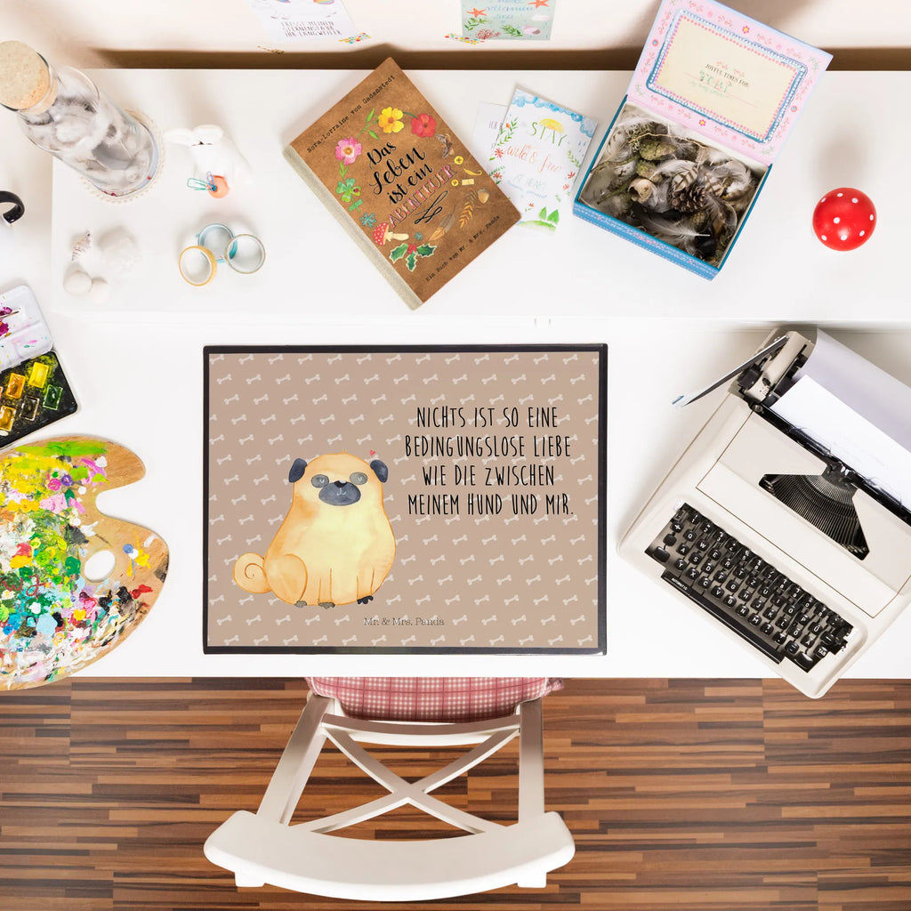 Schreibtischunterlage Mops Schreibtisch Unterlagen, Schreibtischauflage, Büroartikel, Schreibunterlage, Schreibwaren, Schreibtischunterlage Groß, Bürobedarf, Hund, Hundemotiv, Haustier, Hunderasse, Tierliebhaber, Hundebesitzer, Sprüche, Hundeliebe, Mops, Liebe