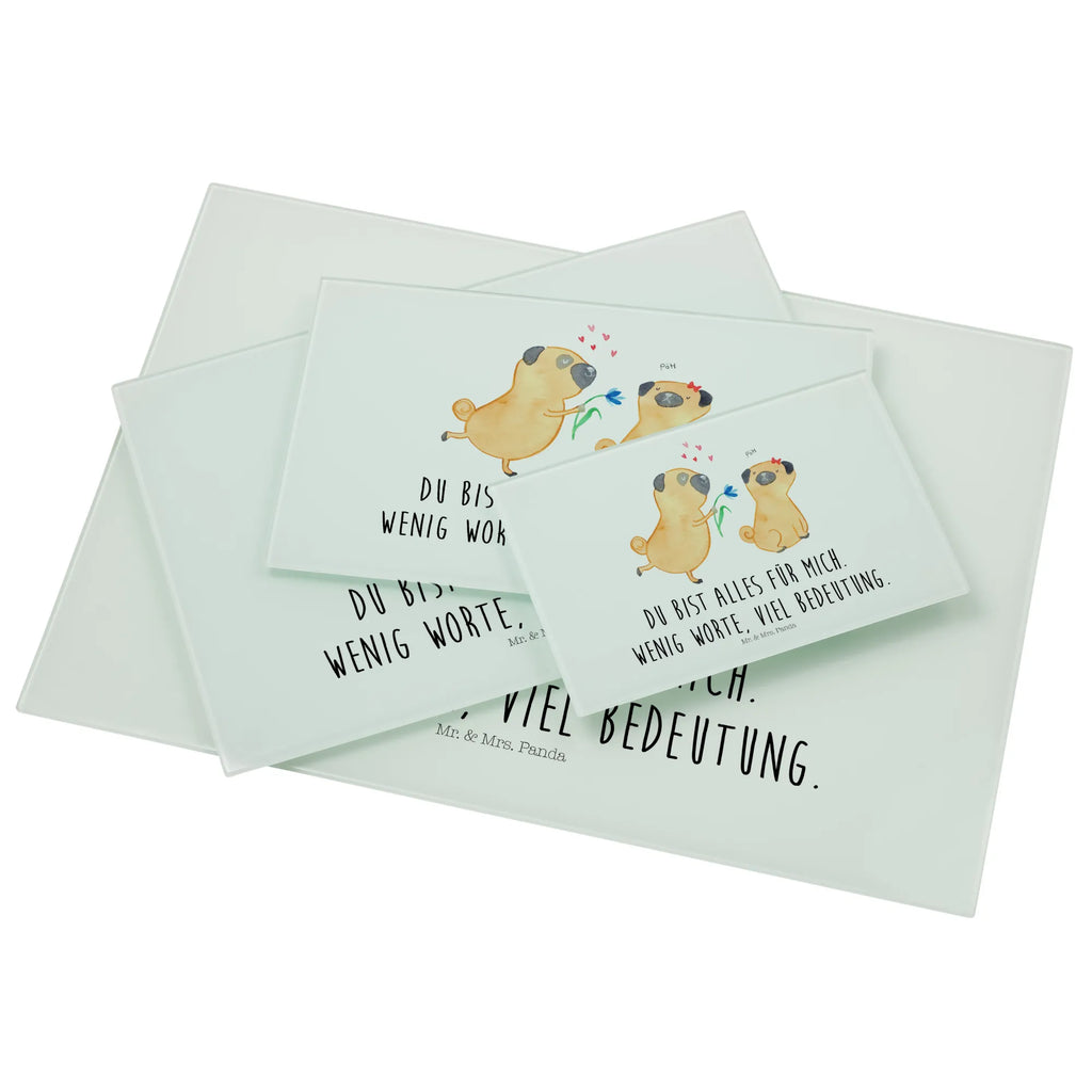 Glasschneidebrett Mops Verliebt XXL Glasschneidebrett, Fotodruck Glasschneidebrett XXL, XL Glasschneidebrett, Glas Schneideplatte Für Brot XL, Glas Arbeitsbrett XXL, Glasschneidebrett Extra Groß, Glas Schneidbrett Für Fleisch XL, Überdimensionales Glasschneidebrett, Glasschneidebrett Rutschfest XL, Glasschneidebrett XXL, Elegantes Glasschneidebrett XXL, Glas Schneidbrett Mit Saftrille Groß, Sicherheitsglas Schneidebrett XL, Hitzebeständiges Glasschneidebrett Groß, Glas Schneidebrett Wohnzimmer Groß, Großes Schneidebrett Aus Glas, Glas Küchenbrett Extra Groß, Hygiene-Glasschneidebrett Groß, Glas Schneideplatte XL, Glasschneideunterlage Groß, Glas Schneidbrett Für Gemüse Groß, Extra Großes Glasschneidebrett, Dekoratives Glasschneidebrett XL, Schneideplatte Aus Glas XXL, Großformatiges Glasschneidebrett, Glas Schneidebrett Für Käse XL, Individuelles Glasschneidebrett XL., Küchenunterlage Aus Glas Groß, Modernes Glasschneidebrett Extra Groß, Robustes Glasschneidebrett Groß, Hund, Hundemotiv, Haustier, Hunderasse, Tierliebhaber, Hundebesitzer, Sprüche, Möpse, Hundeliebe, Mops, verliebt, Geschenk Freund, Partner, Liebe, Liebesspruch. Verlobt