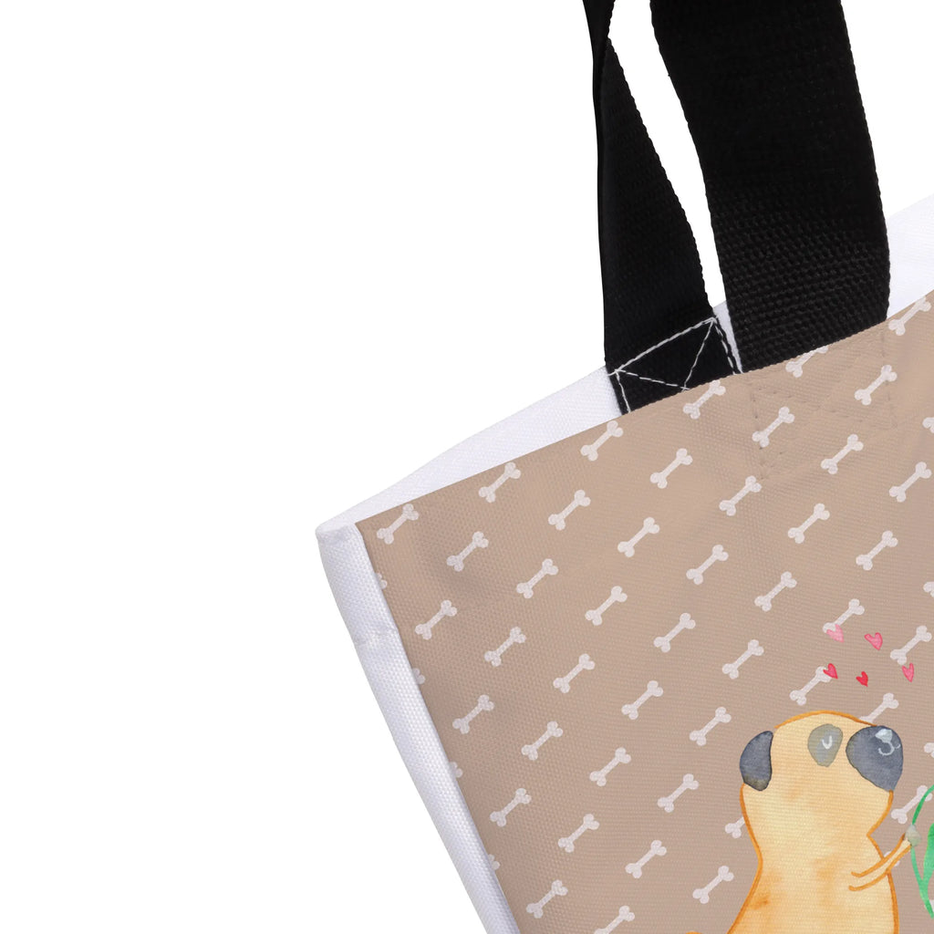 Shopper Mops Verliebt Schulbeutel, Einkaufsbeutel, Tragebeutel, Strandtasche, Freizeittasche, Schultasche, Beutel, Tasche, Einkaufstasche, Shopper, Alltagstasche, Hund, Hundemotiv, Haustier, Hunderasse, Tierliebhaber, Hundebesitzer, Sprüche, Hundeliebe, Liebe, Geschenk Freund, Mops, Liebesspruch. Verlobt, Möpse, verliebt, Partner
