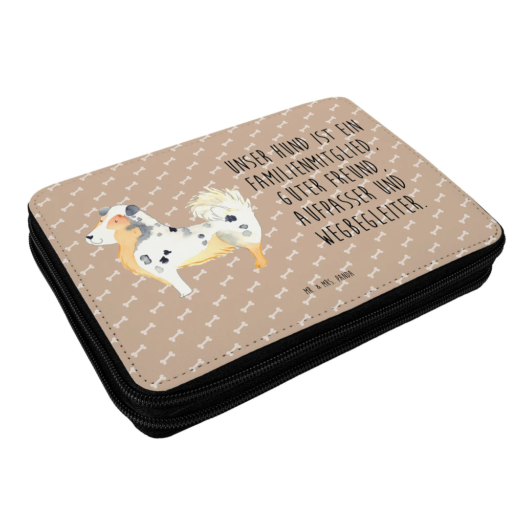 Federmappe Hund Australien Shepherd Motiv, Geschenk, Federmappe, Stiftetasche, Stifte Etui, Schüler, Schülerin, Büro Stifte Etui, Stifterolle, Kinder Federmappe, Grundschule, Schule, Bestückte Federmappe, Einschulung, Federmäppchen bedruckt, Federmappe Einschulung, Kind, Federmäppchen, Hund, Hundemotiv, Haustier, Hunderasse, Tierliebhaber, Hundebesitzer, Sprüche, Spruch, Australien Shepherd, Hundeliebe, Shepherd, Familienhund