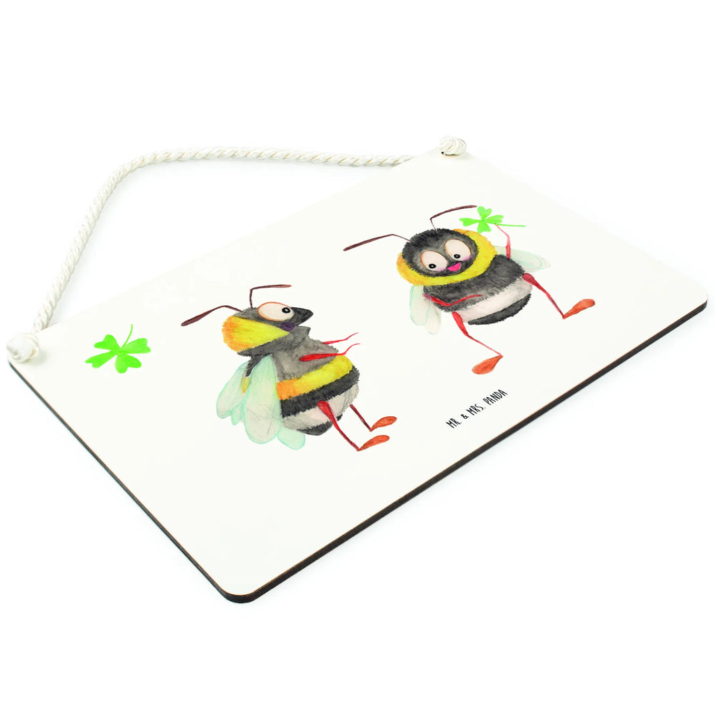 Deko Schild Hummeln Kleeblatt Dekoschild, Dekoschild Klein, Dekoschild Für Freunde, Deko Schild, Türschild, Dekos child Für Garten, Vintage Schild, Rustikales Deko schild, Türschild Mit Spruch, Deko schild Mit Blumenmotiv, Lustiges Deko schild, Schild Aus Holz, Deko schild Mit Motiv, Deko schild Mit Herz, Wanddeko Schild, Deko schild Für Balkon, Dekoschild Zum Aufhängen, Dekoschild Geschenk, Dekoschild Aus Holz, Dekoschild Groß, Dekoschild Für Badezimmer, Schild Zum Aufstellen, Wandschild, Deko schild Liebevoll Gestaltet, Deko schild Mit Spruch, Deko schild Für Küche, Spruchschild, Schild Zum Hinstellen, Deko schild Landhausstil, Dekoschild Für Familie, Schild Aus Metall, Metallschild, Holzschild, Shabby Chic Schild, Deko schild Modern, Dekoschild Handgemacht, Dekoschild Für Flur, Deko schild Mit Lebensweisheit, Deko Wandtafel, Deko schild Für Wohnzimmer, Tiermotive, Gute Laune, lustige Sprüche, Tiere, glücklich werden, Hummel, Spruch fröhlich, Biene, Spruch positiv, Spruch schön, glücklich sein, Biene Deko