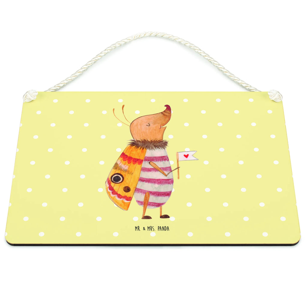 Deko Schild Nachtfalter Fähnchen Schild mit Spruch, dekoschilder, Dekoschild, Türschild Familie, Motivschild, Holzschild, dekotafel, Spruchschild, Schild, Küchenschild, Deko Schild, Türschild, Deko Wandtafel, wandtafel, Badschild, sprüche schild, wandhänger, Wandschild, Holztafel, dekoration schild, hängeschild, holzbild, Tiere, Tiermotive, Gute Laune, Lustige Sprüche, Käfer, Nachtfalter, Süß, Was Kostet Die Welt, Küche Deko, Spruch Lustig, Spruch Witzig, Niedlich