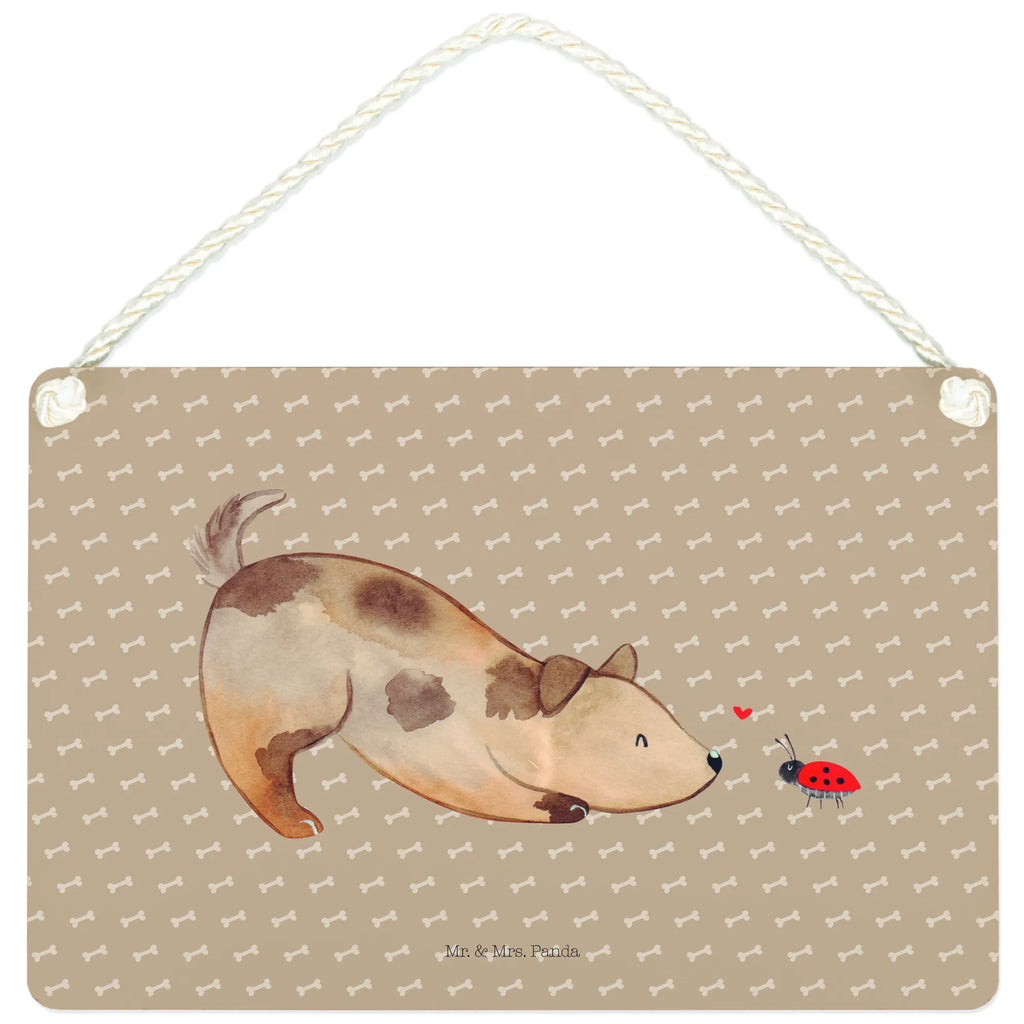 Deko Schild Hund Marienkäfer Dekoschild, Küchenschild, Schild mit Spruch, Holzschild, Badschild, Wandschild, sprüche schild, Motivschild, Türschild Familie, Schild, Spruchschild, dekoschilder, Holztafel, wandhänger, Deko Wandtafel, wandtafel, Deko Schild, dekotafel, hängeschild, Türschild, dekoration schild, holzbild, Hund, Hundebesitzer, Hundemotiv, Hunderasse, Haustier, Sprüche, Tierliebhaber, Marienkäfer, Mischlinghund, Hunde, Mischling, Hundespruch