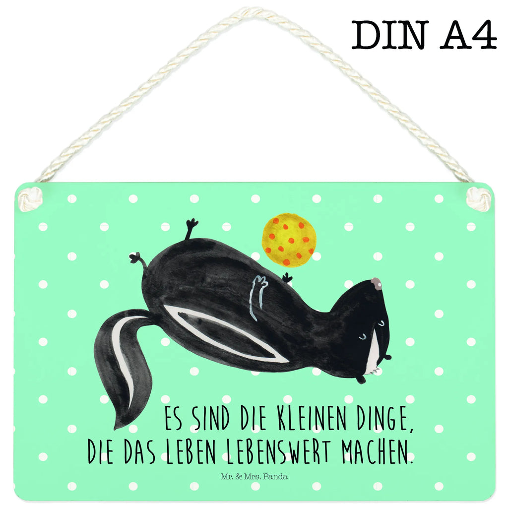 Decorative sign skunk ball Schild, hängeschild, Badschild, wandtafel, Dekoschild, Küchenschild, Türschild Familie, dekoschilder, Holzschild, sprüche schild, Schild mit Spruch, Motivschild, dekoration schild, holzbild, Deko Schild, dekotafel, wandhänger, Deko Wandtafel, Spruchschild, Türschild, Wandschild, Holztafel, Skunk, Stinktier, Stinker, Wildtier, Verspielt, Stinki, Raubtier, Weisheit