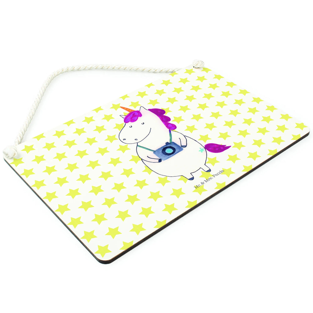 Deko Schild Einhorn Fotograf Wandschild, Deko schild Mit Motiv, Dekoschild Für Familie, Holzschild, Schild Aus Holz, Dekoschild Groß, Spruchschild, Deko schild Für Balkon, Türschild, Wanddeko Schild, Deko schild Mit Spruch, Deko schild Mit Lebensweisheit, Metallschild, Deko schild Liebevoll Gestaltet, Schild Zum Aufstellen, Deko schild Modern, Dekoschild Zum Aufhängen, Rustikales Deko schild, Lustiges Deko schild, Dekoschild Geschenk, Deko Schild, Türschild Mit Spruch, Schild Aus Metall, Vintage Schild, Deko schild Für Wohnzimmer, Deko schild Mit Blumenmotiv, Dekoschild Handgemacht, Dekoschild Für Freunde, Deko schild Mit Herz, Deko schild Landhausstil, Schild Zum Hinstellen, Shabby Chic Schild, Deko Wandtafel, Deko schild Für Küche, Dekoschild Aus Holz, Dekos child Für Garten, Dekoschild Klein, Dekoschild Für Badezimmer, Dekoschild Für Flur, Dekoschild, Einhorn, Einhörner, Einhorn Deko, Unicorn, Städtereise, Weltenbummler, Weltreise, Urlaub, Reisen, Fotograf, Fotografie, Tourist, Kurztrip, Reise, Kamera