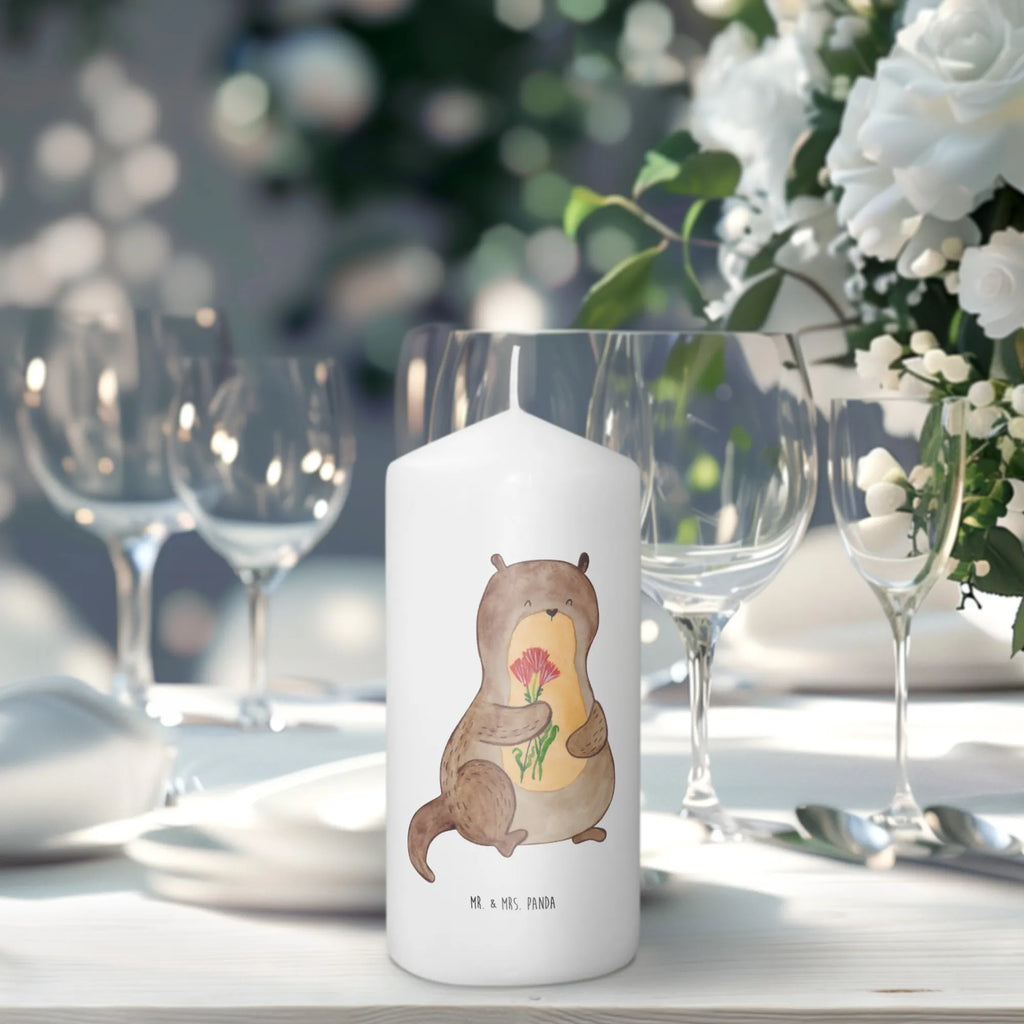 Kerze Otter Blumenstrauß Zylinderkerze, Tafelkerze, Dekokerze, Wunschkerze, Dinnerkerze, Laternenkerze, Wachskerze, Blockkerze, Handgemachte Kerze, Dekorative Kerze, Kerze Mit Motiv, Osterkerze, Bedruckte Kerze, Kerze Mit Spruch, Stumpenkerze, Hochzeitskerze, Erinnerungskerze, Erinnerungslicht, Adventskerze, Geburtstagskerze, Tischkerze, Geburtskerze, Gartenkerze, Weihnachtskerze, Kommunionskerze, Schmuckkerze, Grosse Kerze, Seeotter, Fischotter, Otter, Otter Seeotter See Otter