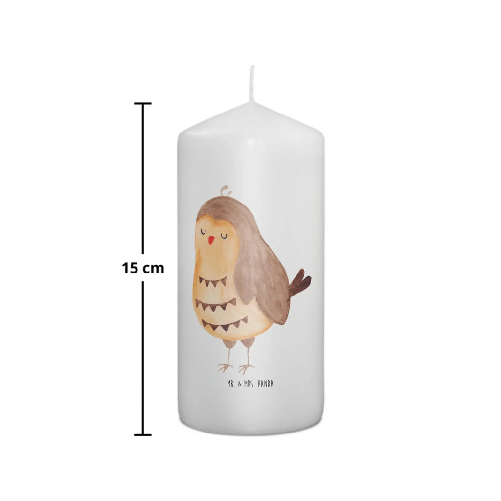 Kerze Eule Zufrieden Schmuckkerze, Adventskerze, Blockkerze, Hochzeitskerze, Osterkerze, Geburtstagskerze, Tischkerze, Kerze Mit Spruch, Geburtskerze, Erinnerungskerze, Stumpenkerze, Kommunionskerze, Weihnachtskerze, Bedruckte Kerze, Kerze Mit Motiv, Tafelkerze, Dekokerze, Laternenkerze, Erinnerungslicht, Zylinderkerze, Dinnerkerze, Wunschkerze, Dekorative Kerze, Wachskerze, Gartenkerze, Grosse Kerze, Handgemachte Kerze, Eule, Owl, Eule Spruch, Wortspiel Lustig, Romantisch, Geschenk Hochzeitstag, Spruch schön, Liebe Spruch, Eule Deko
