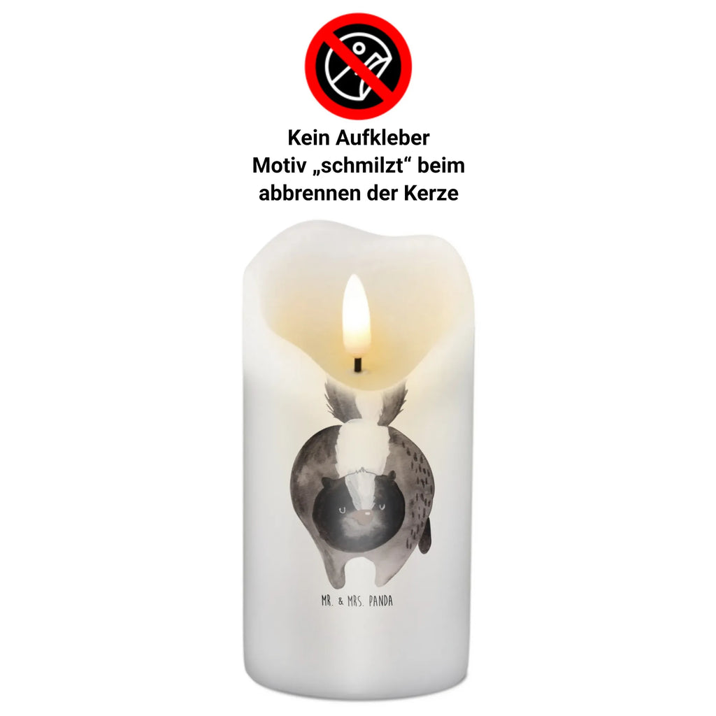 Kerze Stinktier Angriff Adventskerze, Laternenkerze, Stumpenkerze, Dinnerkerze, Hochzeitskerze, Kerze Mit Motiv, Wunschkerze, Osterkerze, Blockkerze, Gartenkerze, Weihnachtskerze, Geburtskerze, Schmuckkerze, Kommunionskerze, Handgemachte Kerze, Kerze Mit Spruch, Erinnerungskerze, Dekokerze, Bedruckte Kerze, Dekorative Kerze, Wachskerze, Erinnerungslicht, Grosse Kerze, Tischkerze, Zylinderkerze, Tafelkerze, Geburtstagskerze, Skunk, Stinktier, Raubtier, Drohung, Wildtier, Stinker, wütend, Stinki