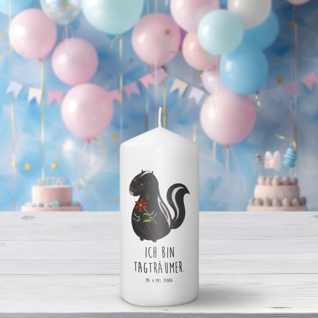 Kerze Stinktier Blume Kommunionskerze, Grosse Kerze, Tafelkerze, Osterkerze, Weihnachtskerze, Erinnerungskerze, Blockkerze, Dekokerze, Dinnerkerze, Handgemachte Kerze, Wachskerze, Bedruckte Kerze, Tischkerze, Adventskerze, Stumpenkerze, Zylinderkerze, Kerze Mit Motiv, Kerze Mit Spruch, Geburtskerze, Dekorative Kerze, Hochzeitskerze, Laternenkerze, Geburtstagskerze, Gartenkerze, Erinnerungslicht, Schmuckkerze, Wunschkerze, Skunk, Stinktier, Stinker, Verträumt, Träume, Raubtier, Dreams, Tagträumer, Stinki, Wildtier