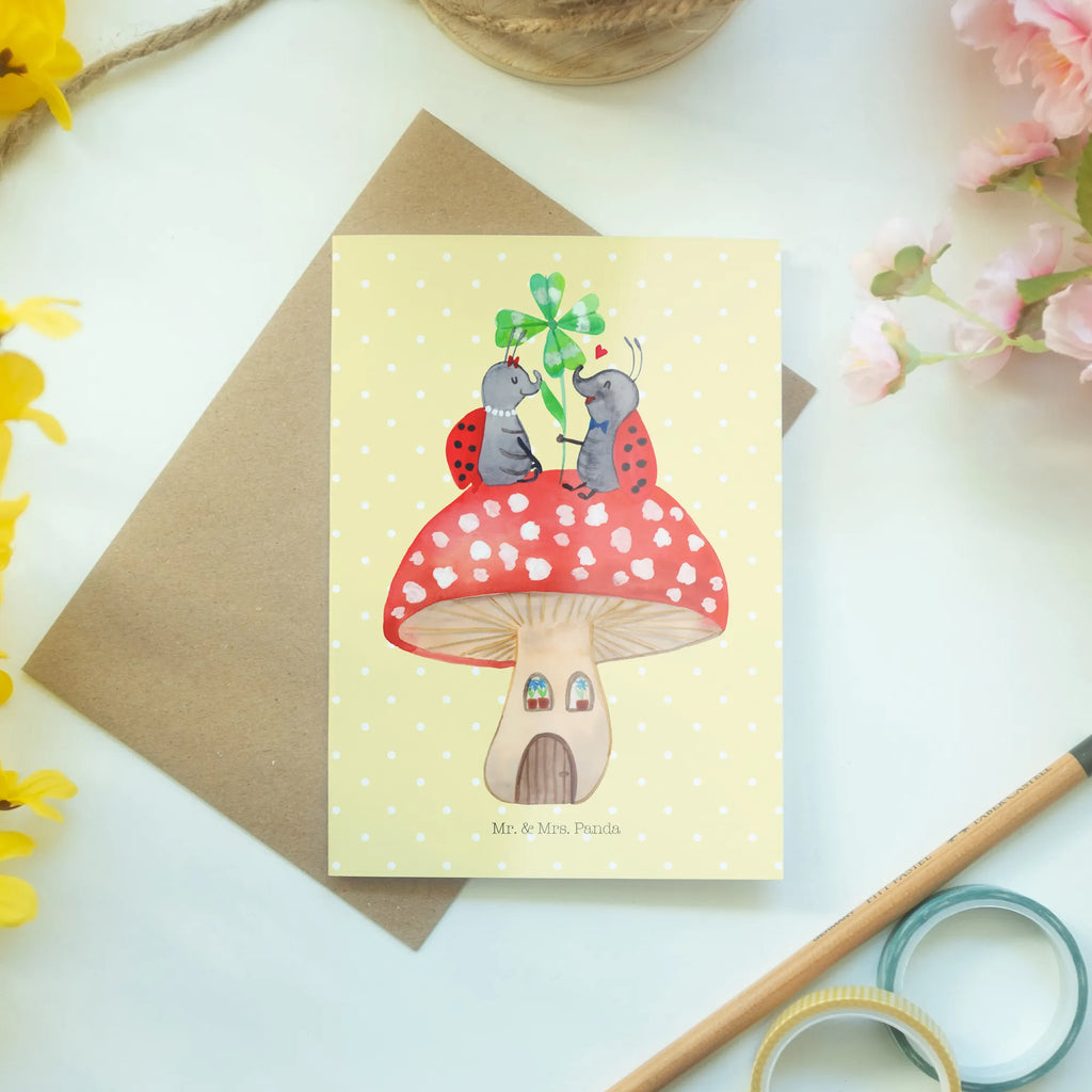 Greetings card ladybug toadstool babykarte, abiturkarte, firmungskarte, Glückwunschkarte, osterkarten, valentinstagskarte, hochzeitskarten, spruchkarte, genesungskarte, glückwunschkarten, kommunionskarte, dankeskarten, weihnachtskarten, osterkarte, neujahrskarte, Grußkarte, Grußkarten, einladungskarten, Beileidskarte, jubiläumskarte, Klappkarte, vatertagskarte, Motivkarte, Lustige Sprüche, Tiere, Tiermotive, Gute Laune, Haus, Zuhause, Marienkäfer, Wohnung, Fleigenpilzhaus, Fliegenpilz