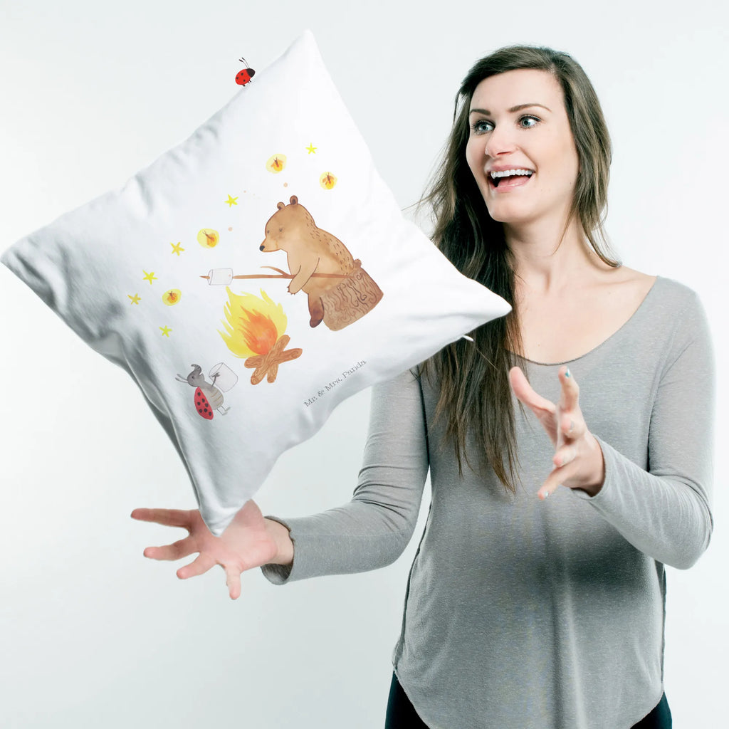 40x40 poduszka Niedźwiedź i biedronka przy ognisku Kopfkissen 40x40, Sofakissen, Dekokissen, Kissen, Dekokissen 40x40, Kissenbezüge, Couchkissen, Kissenhülle, Kopfkissen, sitzkissen, sofakissen, Motivkissen, Kissenbezug 40x40, Kissen 40x40, Zierkissen, Dekokissen Sofa, Kissen 40x40 Waschbar, Kissenhülle 40x40, Sofakissen 40x40, Bär, Teddy, Teddybär, Lagerfeuer