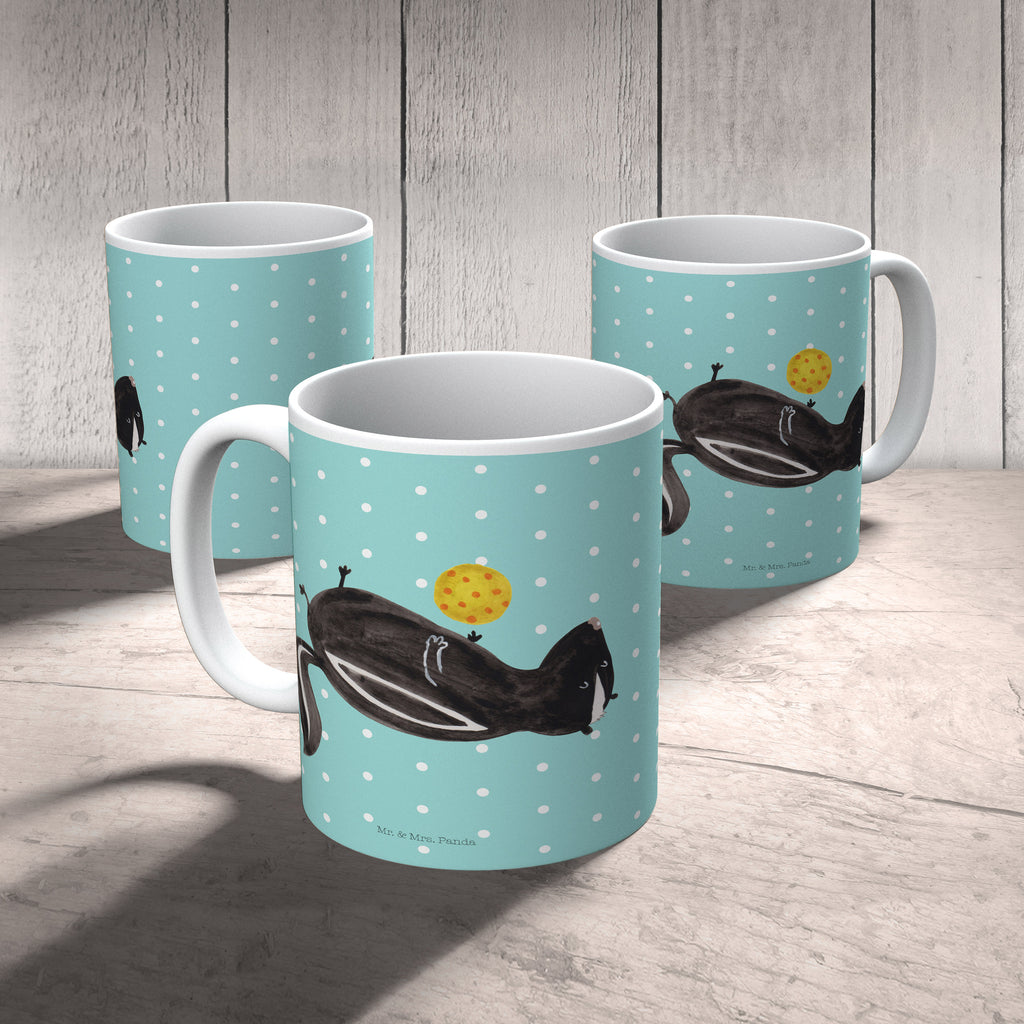 Mug skunk ball Mug, design tasse, Keramiktasse, Henkeltasse, kaffeebecher keramik, Tasse, kaffeetasse bedruckt, Kaffeetasse, tasse für kaffee, Keramikbecher, Tasse mit Motiv, kaffeebecher bedruckt, Designtasse, haferl, milchkaffeetasse, Bürotasse, tasse für büro, hochwertige tasse, Trinktasse, Teepott, Bürobecher, Frühstückstasse, Teetasse, Motivtasse, Sprüchetasse, Tasse mit Spruch, Kaffeebecher, Teebecher, heißgetränkebecher, Henkelbecher, Pott, Trinkbecher, Dekotasse, Coffee Mug, Geschenktasse, Becher, Kaffeepott, Bedruckte Tasse, Kakaotasse, schöne tasse, statement tasse, kaffeetasse keramik, Frühstücksbecher, Skunk, Stinktier, Raubtier, Weisheit, Wildtier, Stinki, Stinker, Verspielt