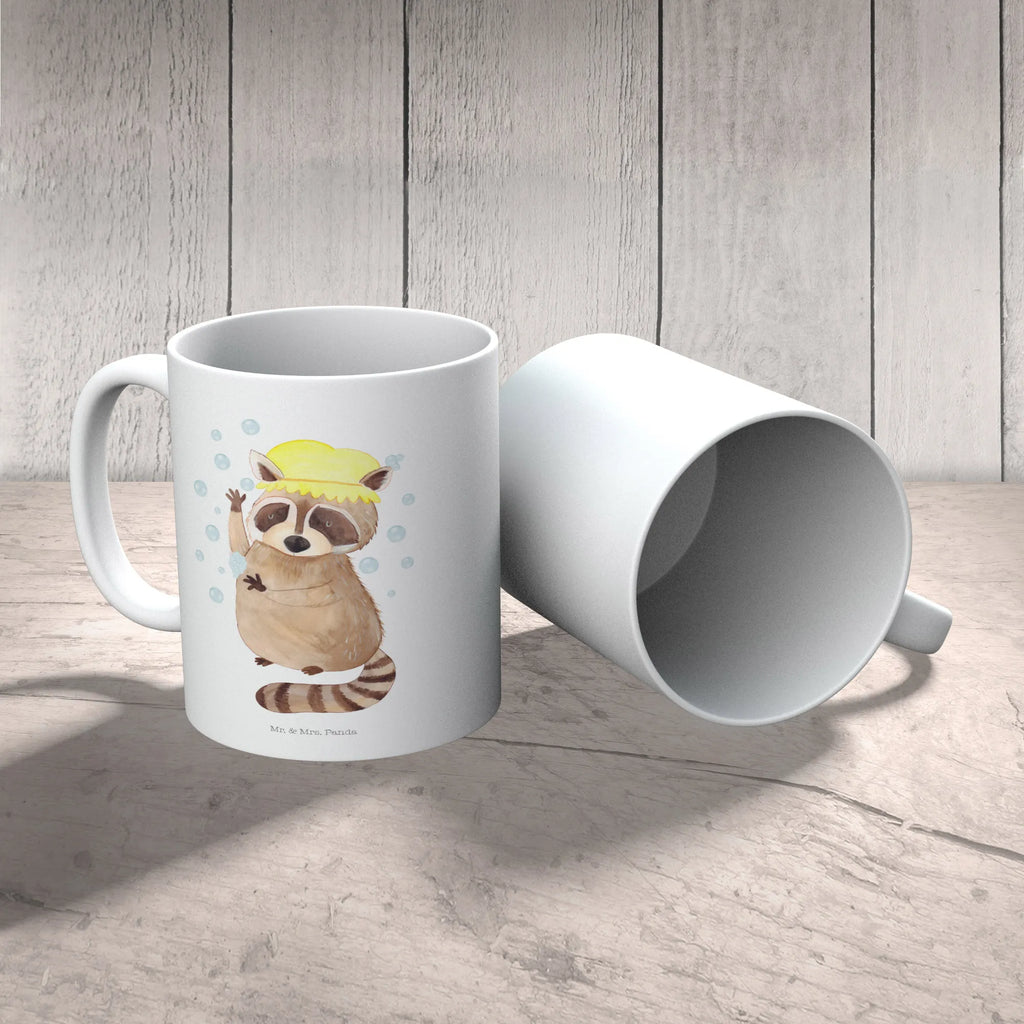 Mug Raccoon Teebecher, Kaffeepott, Bürobecher, Tasse, Coffee Mug, Tasse mit Spruch, kaffeebecher keramik, kaffeetasse keramik, schöne tasse, tasse für kaffee, Trinktasse, Bürotasse, statement tasse, heißgetränkebecher, Tasse mit Motiv, Motivtasse, Bedruckte Tasse, Sprüchetasse, Frühstückstasse, Geschenktasse, Dekotasse, Designtasse, Keramiktasse, haferl, Mug, Henkelbecher, Henkeltasse, hochwertige tasse, kaffeebecher bedruckt, tasse für büro, Kaffeebecher, kaffeetasse bedruckt, Keramikbecher, Frühstücksbecher, design tasse, Kaffeetasse, milchkaffeetasse, Teetasse, Trinkbecher, Teepott, Becher, Kakaotasse, Pott, Gute Laune, Tiere, Lustige Sprüche, Tiermotive, Tagträumen, Fröhlich, Waschbär, Waschen, Plan, Seifenblasen