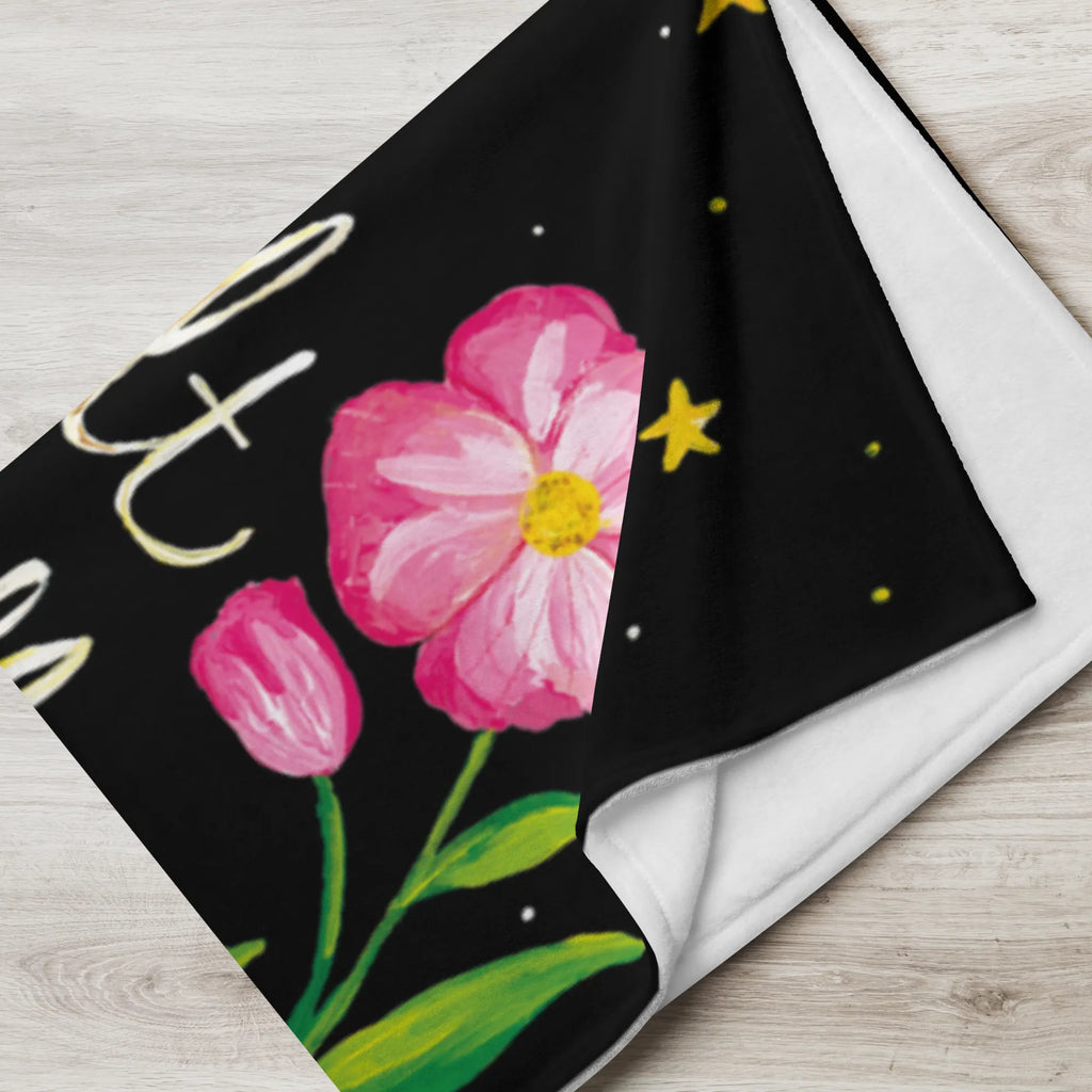 Babydecke Magische Welt Babydecke, Entspannen, Kuscheldecke XXL, Wohnzimmerdecke, Gemütlich, Weihnachtsgeschenk, Babyecke Kuscheldecke, Babygeschenk, Fleecedecke, Kinderdecke, Dekoration, Kuschelfleecedecke, Geschenk Geburt, Schmusedecke, Mikrofaser Decke, Dekodecke, Jahrestagsgeschenk, Krabbeldecke, Teddydecke, Abenteuer, Natur, Outdoor, Blumen Deko, Frühlings Deko, Sommer Deko, positive Botschaft, Naturliebhaber, Magisch, Spruch Positiv, Schwarz, Weisheit, Spruch schön, Motivation, Magische Momente, Blumen, Nacht