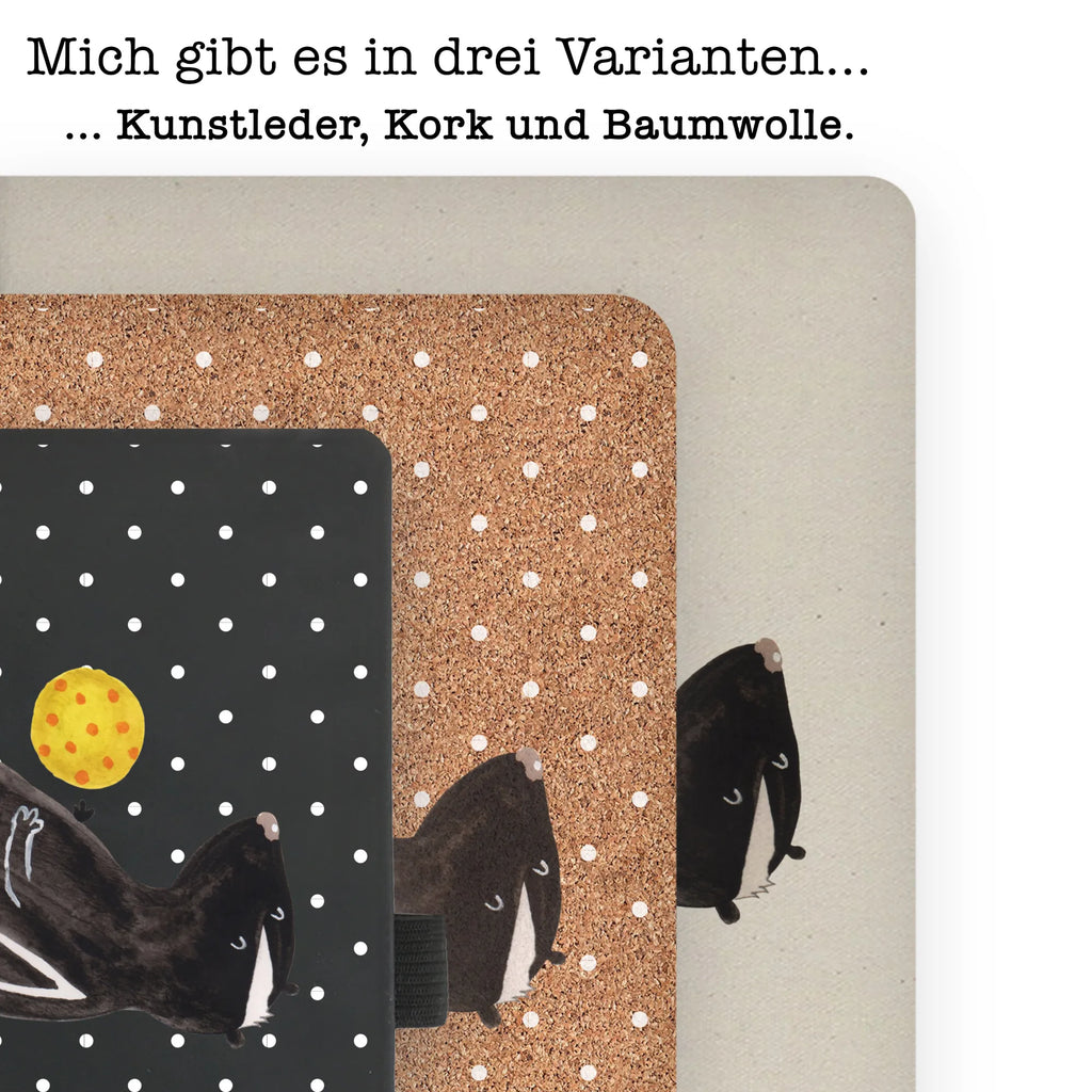 Cotton notebook skunk ball DIN A4 Notizheft, Umweltfreundliches Notizbuch A4, Notizbuch Mit Stoffeinband, DIN A4 Journal, Notizbuch DIN A4, DIN A4 Projektbuch, A4 Notizbuch Punkte, DIN A4 Notizbuch Design, DIN A4 Bullet Journal, Stoff Notizbuch A4, DIN A4 Uni Notizbuch, Notizbuch A4 Kariert, Notizbuch A4 Liniert, DIN A4 Notizbuch Handgemacht, Schreibbuch DIN A4, DIN A4 Notizbuch Büro, DIN A4 Notizbuch Für Schule, DIN A4 Tagebuch, DIN A4 Schüler Notizbuch, DIN A4 Arbeitsbuch, DIN A4 Skizzenbuch, Öko Notizbuch DIN A4, DIN A4 Notizbuch, DIN A4 Planer, DIN A4 Notizbuch Hardcover, DIN A4 Notizbuch Softcover, Tagebuch DIN A4, Notizbuch Aus Baumwolle, Baumwoll Notizbuch, DIN A4 Notizbuch Für Studium, DIN A4 Notizbuch Kreativ, DIN A4 Ideenbuch, DIN A4 Notizbuch Geschenk, DIN A4 Notizbuch Für Lehrer, Natur Notizbuch A4, Nachhaltiges Notizbuch A4, Notizbuch A4 Blanko, Stinktier, Skunk, Stinki, Raubtier, Stinker, Verspielt, Weisheit, Wildtier