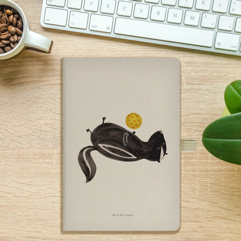 Cotton notebook skunk ball DIN A4 Notizheft, Umweltfreundliches Notizbuch A4, Notizbuch Mit Stoffeinband, DIN A4 Journal, Notizbuch DIN A4, DIN A4 Projektbuch, A4 Notizbuch Punkte, DIN A4 Notizbuch Design, DIN A4 Bullet Journal, Stoff Notizbuch A4, DIN A4 Uni Notizbuch, Notizbuch A4 Kariert, Notizbuch A4 Liniert, DIN A4 Notizbuch Handgemacht, Schreibbuch DIN A4, DIN A4 Notizbuch Büro, DIN A4 Notizbuch Für Schule, DIN A4 Tagebuch, DIN A4 Schüler Notizbuch, DIN A4 Arbeitsbuch, DIN A4 Skizzenbuch, Öko Notizbuch DIN A4, DIN A4 Notizbuch, DIN A4 Planer, DIN A4 Notizbuch Hardcover, DIN A4 Notizbuch Softcover, Tagebuch DIN A4, Notizbuch Aus Baumwolle, Baumwoll Notizbuch, DIN A4 Notizbuch Für Studium, DIN A4 Notizbuch Kreativ, DIN A4 Ideenbuch, DIN A4 Notizbuch Geschenk, DIN A4 Notizbuch Für Lehrer, Natur Notizbuch A4, Nachhaltiges Notizbuch A4, Notizbuch A4 Blanko, Stinktier, Skunk, Stinki, Raubtier, Stinker, Verspielt, Weisheit, Wildtier