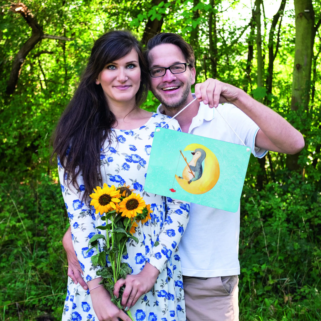 Dekoracyjny znak pingwin księżyc Deko schild Liebevoll Gestaltet, Deko Wandtafel, Deko schild Modern, Türschild Mit Spruch, Deko schild Mit Blumenmotiv, Deko schild Mit Herz, Schild Aus Holz, Deko schild Mit Motiv, Deko schild Mit Spruch, Spruchschild, Deko schild Für Küche, Dekoschild Für Flur, Dekoschild Zum Aufhängen, Dekoschild Handgemacht, Dekoschild Für Familie, Deko schild Landhausstil, Dekos child Für Garten, Schild Zum Hinstellen, Deko schild Mit Lebensweisheit, Dekoschild Für Freunde, Lustiges Deko schild, Deko schild Für Wohnzimmer, Deko schild Für Balkon, Vintage Schild, Schild Aus Metall, Wanddeko Schild, Holzschild, Dekoschild Für Badezimmer, Shabby Chic Schild, Deko Schild, Dekoschild, Schild Zum Aufstellen, Dekoschild Aus Holz, Dekoschild Geschenk, Metallschild, Türschild, Dekoschild Klein, Rustikales Deko schild, Dekoschild Groß, Wandschild, Pinguin, Schlafstörungen, Einschlafen, Nachtruhe, schlafen, Pinguine, Schlafzimmer, Gästezimmer, Spruch