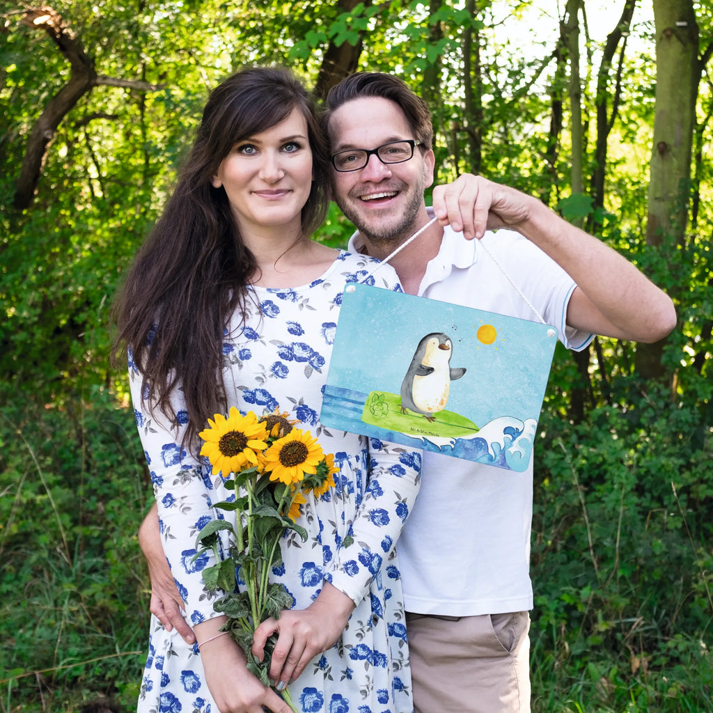 Dekoracyjny znak Pingwin surfista Motiv Schild, Deko Schild Für Wohnzimmer, Spruchschild, Deko Schild Für Balkon, Türschild, Dekoschild Für Badezimmer, Türschild Familie, Holzschild, Türschild Mit Spruch, Deko Wandtafel, Badschild, Dekos Child Für Garten, Schild mit Spruch, Deko Schild, Dekoschild Zum Aufhängen, Deko Schild Für Küche, Dekoschild Für Flur, Holztafel, Home Schilder, Dekoschild, Büro, Wandschild, WC Schild, Küchenschild, Pinguin, Pinguine, Wellen Reiten, Surfen, Wellen, Hawaii, Portugal, Urlaub, Surfer