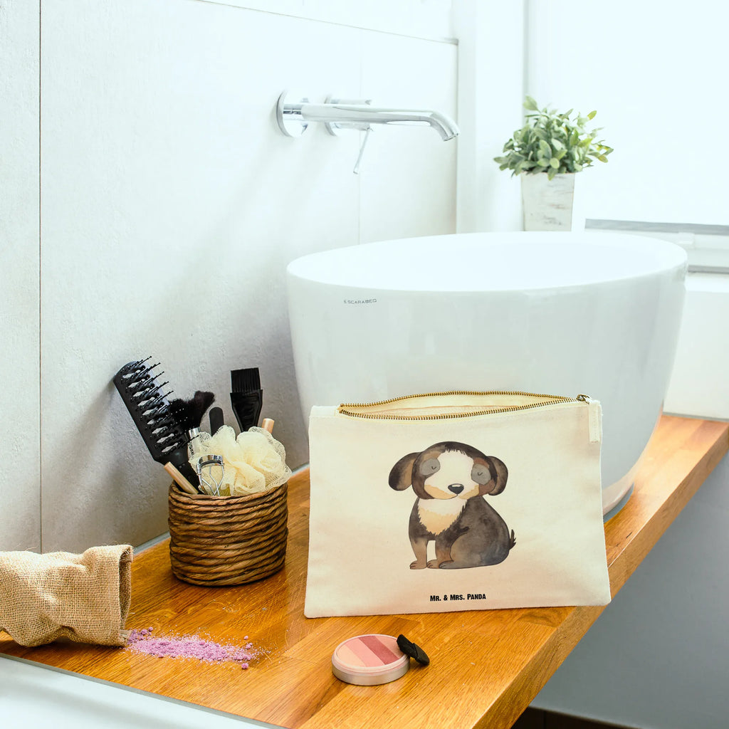 Make-up bag Dog Relax Schminkbeutel, pencil case, toiletry bag, Stiftemäppchen, pinsel tasche, kosmetiktäschchen, beauty tasche, Kosmetiktasche, Waschbeutel, Federmappe, aufbewahrungstasche, utensilientasche, beauty case, Etui, Kulturbeutel, aufbewahrungsbeutel, Waschtasche, Mäppchen, Kulturtasche, Kosmetikbeutel, Schlampermäppchen, Schminktäschchen, Schminktasche, Sprüche, Hunderasse, Tierliebhaber, Haustier, Hundemotiv, Hund, Hundebesitzer, Hundeglück, Schwarzer Hund, Liebe, Hundeliebe
