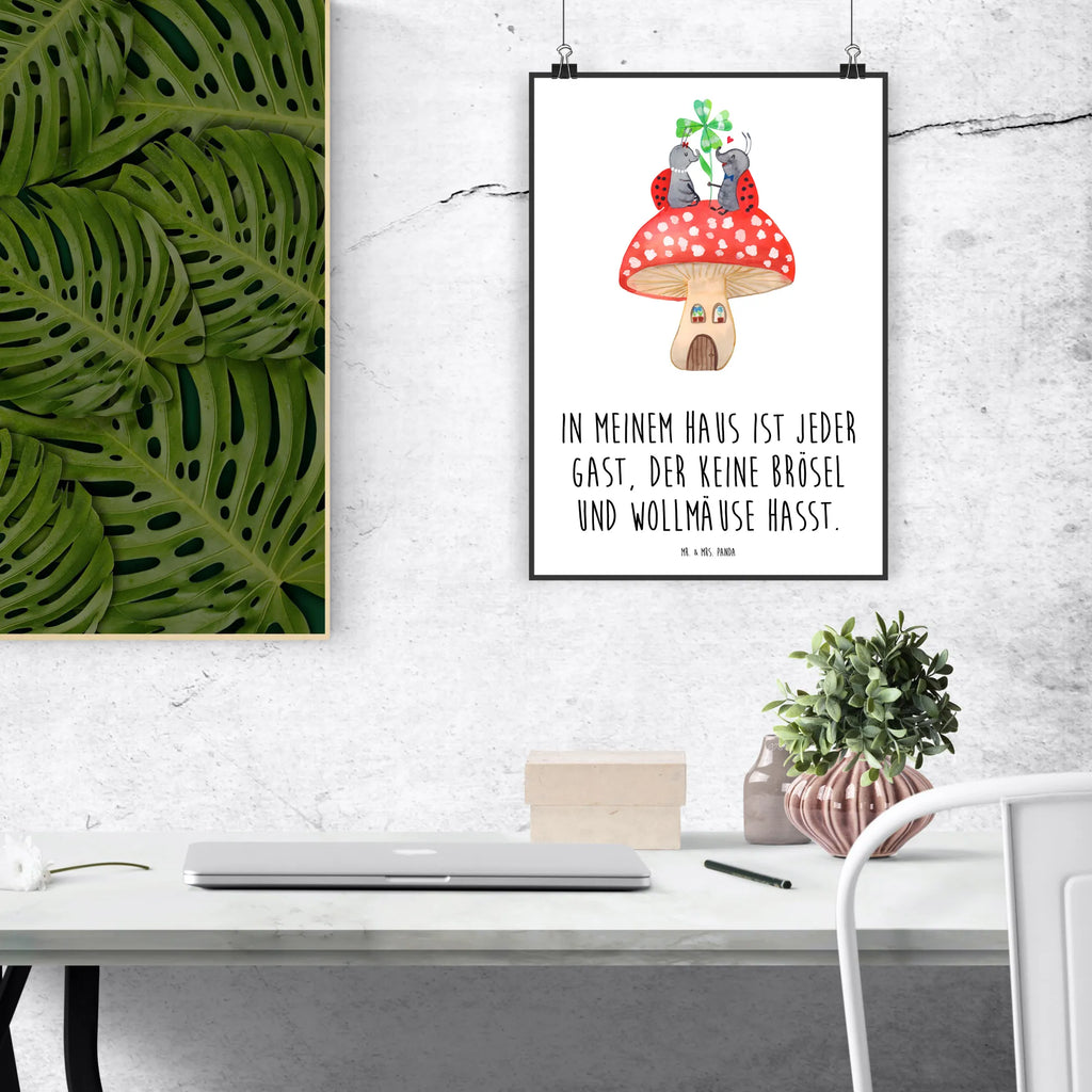 Poster ladybug toadstool Wanddeko Bild, Wandschmuck, wanddeko, Deko Poster, Designposter, wanddruck, typografie poster, Wandbild, drucke, grafikposter, Design Poster, Poster, Kunstdruck, Posterdruck, wandkunst, Wanddekoration, Wandposter, kunstposter, Mr. & Mrs. Panda Poster, Plakat, Panda Poster, kunstdruck poster, Deko Bild, Bild, Lustige Sprüche, Tiermotive, Gute Laune, Tiere, Wohnung, Zuhause, Haus, Fleigenpilzhaus, Marienkäfer, Fliegenpilz