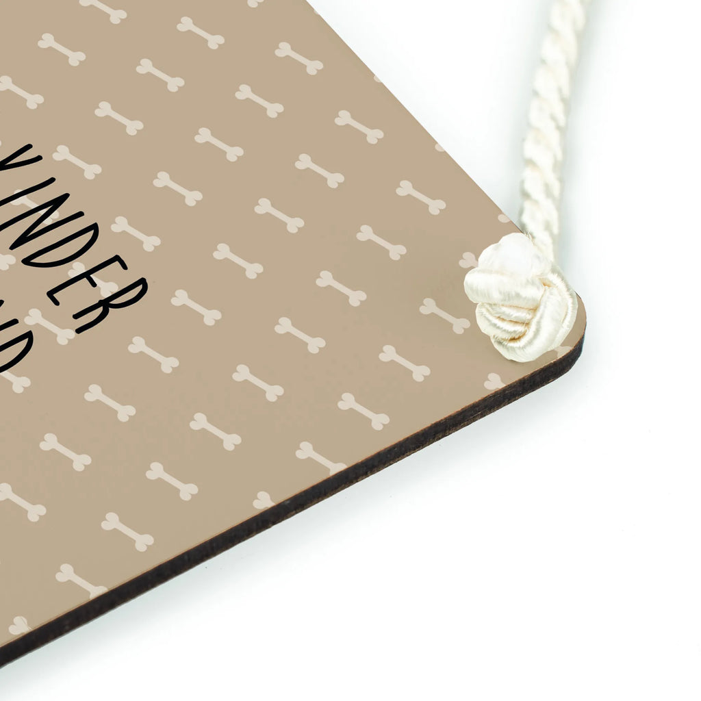 Deko Schild Hund Basset Hound Dekos child Für Garten, Schild Zum Hinstellen, Rustikales Deko schild, Wanddeko Schild, Dekoschild Für Badezimmer, Deko schild Modern, Dekoschild Für Freunde, Spruchschild, Dekoschild Für Flur, Deko schild Mit Blumenmotiv, Dekoschild Aus Holz, Deko schild Für Wohnzimmer, Deko schild Mit Spruch, Deko schild Liebevoll Gestaltet, Vintage Schild, Dekoschild Klein, Türschild Mit Spruch, Shabby Chic Schild, Dekoschild Zum Aufhängen, Deko schild Für Küche, Türschild, Holzschild, Schild Aus Metall, Schild Zum Aufstellen, Wandschild, Deko schild Für Balkon, Deko schild Mit Lebensweisheit, Lustiges Deko schild, Dekoschild Für Familie, Deko schild Mit Motiv, Deko Schild, Metallschild, Dekoschild Handgemacht, Deko schild Mit Herz, Dekoschild Groß, Dekoschild, Deko schild Landhausstil, Dekoschild Geschenk, Schild Aus Holz, Deko Wandtafel, Hund, Hundemotiv, Haustier, Hunderasse, Tierliebhaber, Hundebesitzer, Sprüche, Basset, Basset Hound, Hundeliebe, kinderlos