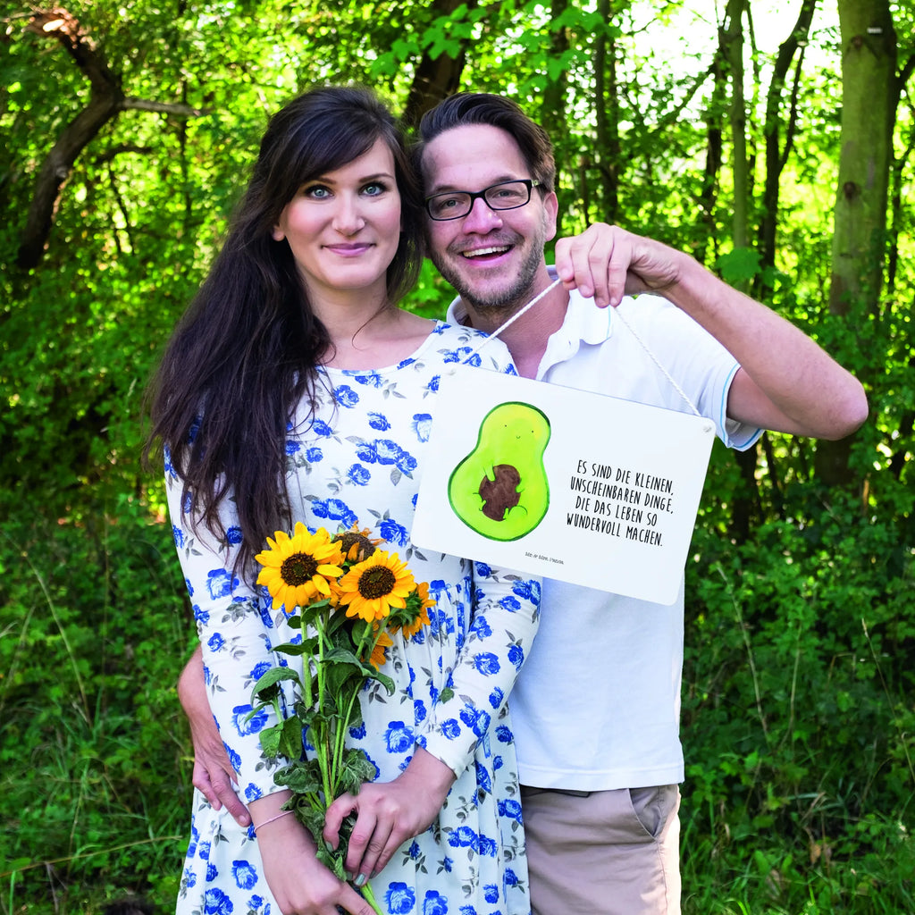 Deko Schild Avocado Kern Dekoschild, Schild Zum Hinstellen, Holzschild, Wandschild, Schild Aus Metall, Deko schild Mit Herz, Spruchschild, Deko Wandtafel, Schild Zum Aufstellen, Lustiges Deko schild, Rustikales Deko schild, Dekoschild Für Badezimmer, Deko schild Modern, Deko schild Für Balkon, Dekoschild Für Flur, Deko schild Mit Lebensweisheit, Shabby Chic Schild, Schild Aus Holz, Dekoschild Klein, Türschild Mit Spruch, Deko schild Mit Spruch, Dekoschild Zum Aufhängen, Dekoschild Für Freunde, Deko Schild, Vintage Schild, Dekoschild Aus Holz, Deko schild Mit Blumenmotiv, Dekos child Für Garten, Wanddeko Schild, Deko schild Für Wohnzimmer, Deko schild Mit Motiv, Dekoschild Für Familie, Deko schild Für Küche, Türschild, Metallschild, Dekoschild Handgemacht, Deko schild Landhausstil, Deko schild Liebevoll Gestaltet, Dekoschild Groß, Dekoschild Geschenk, Avocado, Veggie, Vegan, Gesund, Kern, Avokado, Avocadokern, Spruch Leben, Pflanze