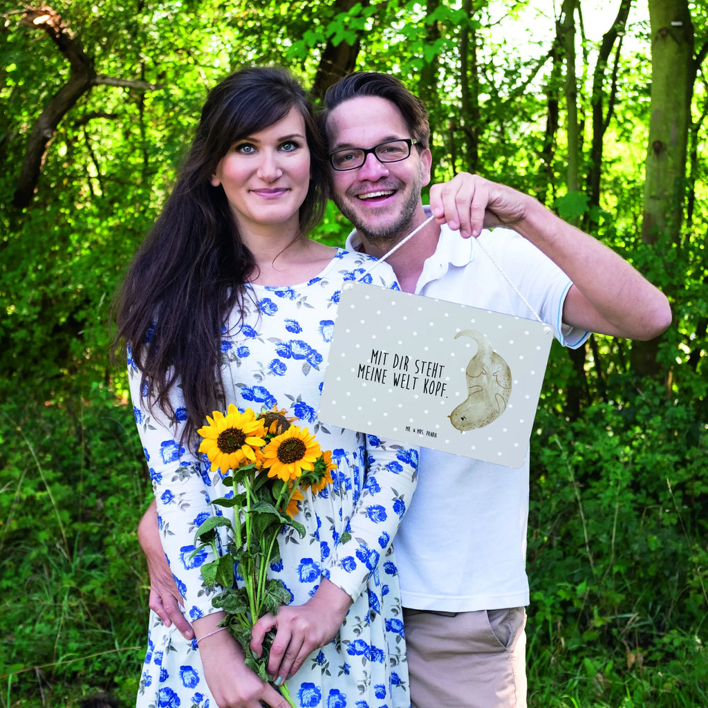 Deko Schild Otter Kopfüber Türschild, dekotafel, dekoration schild, wandhänger, Deko Schild, Küchenschild, Dekoschild, dekoschilder, Holztafel, hängeschild, wandtafel, Deko Wandtafel, Motivschild, sprüche schild, Holzschild, Spruchschild, Badschild, Schild, Türschild Familie, Wandschild, Schild mit Spruch, holzbild, Fischotter, Seeotter, Otter, Otter Seeotter See Otter