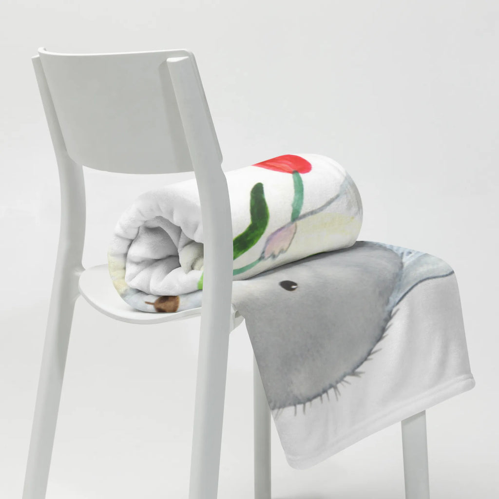 Babydecke Chinchilla mit Blume Babygeschenk, Teddydecke, Dekoration, Entspannen, Weihnachtsgeschenk, Fleecedecke, Jahrestagsgeschenk, Krabbeldecke, Mikrofaser Decke, Geschenk Geburt, Kinderdecke, Babydecke, Kuscheldecke XXL, Schmusedecke, Gemütlich, Kuschelfleecedecke, Dekodecke, Babyecke Kuscheldecke, Wohnzimmerdecke, Lustige Sprüche, Tiere, Tiermotive, Gute Laune, traurig sein, Depressionen, Chinchilla, Kummer, Liebeskummer, Büro, Glücklichsein, Büroalltag, Chinchillas, Chaos