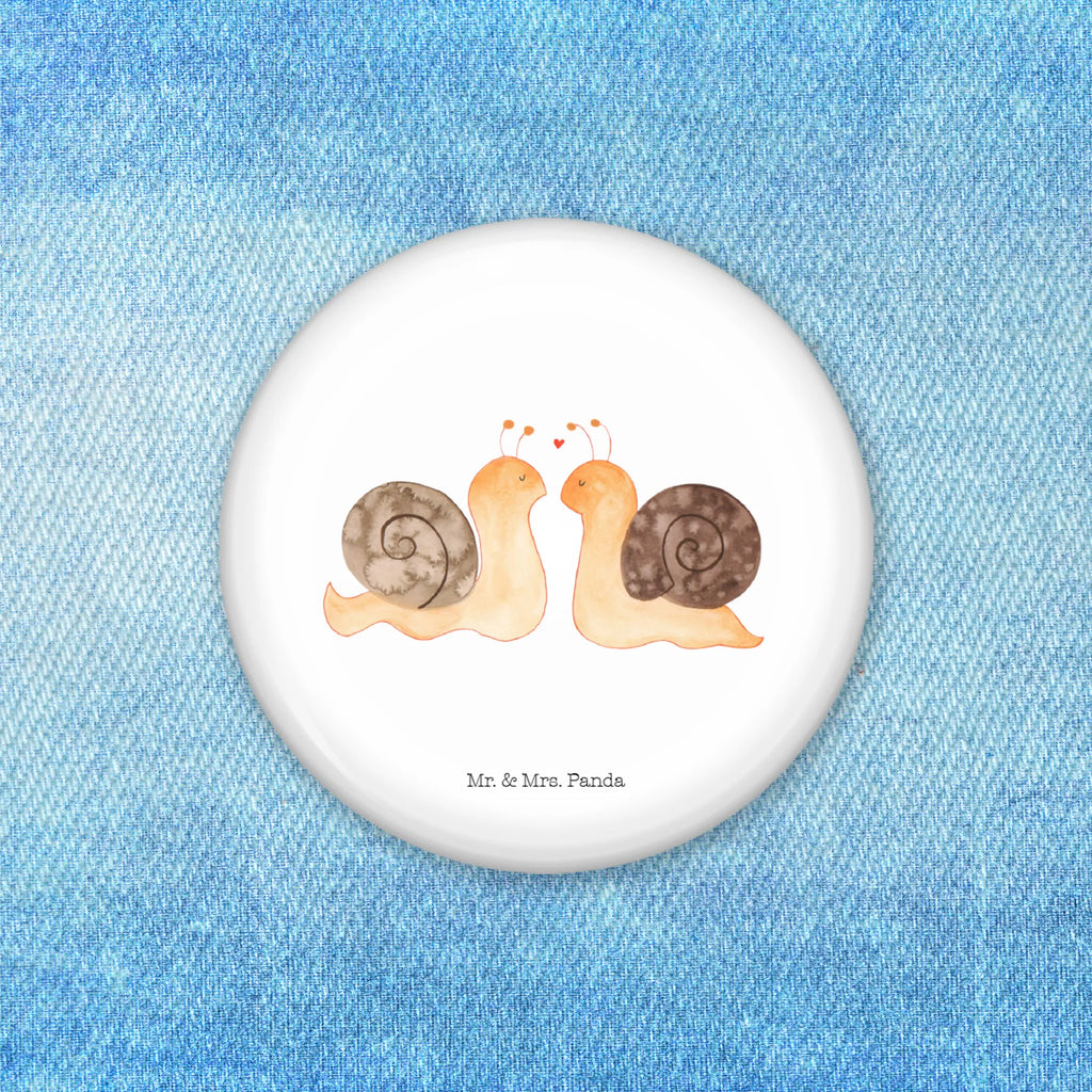 Button Snails in love Festivalbutton 50 mm, Button-Emblem 50 mm, Button-Badge 50 mm, Vereinsbutton 50 mm, Button Abzeichen 50 mm, Button-Sonderedition 50 mm, Button-Pin 50 mm, Marketingbutton 50 mm, Button-Anstecker 50 mm, Button-Sujet 50 mm, Button-Kollektion 50 mm, Sammlerbutton 50 mm, Runde Buttons 50 mm, Button-Design 50 mm, Badge 50 mm, Werbebutton 50 mm, Button-Edition 50 mm, Button 50 mm, Button-Button 50 mm, Button-Logo 50 mm, Pin-Button 50 mm, Button-Motiv 50 mm, Button-Druck 50 mm, Button-Lieferung 50 mm, Pin 50 mm, Button-Presse 50 mm, Ansteckbutton 50 mm, Eventbutton 50 mm, Button-Set 50 mm, Liebe, Partner, Freund, Freundin, Ehemann, Ehefrau, Heiraten, Verlobung, Heiratsantrag, Liebesgeschenk, Jahrestag, Hocheitstag