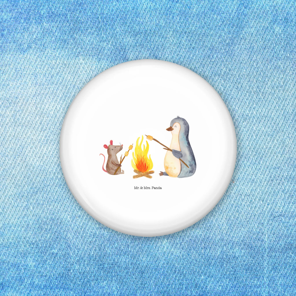 Button Penguin campfire Badge 50 mm, Button-Set 50 mm, Button-Sujet 50 mm, Button-Druck 50 mm, Button 50 mm, Eventbutton 50 mm, Button-Anstecker 50 mm, Button-Logo 50 mm, Button-Pin 50 mm, Button-Kollektion 50 mm, Button-Design 50 mm, Button-Emblem 50 mm, Werbebutton 50 mm, Button Abzeichen 50 mm, Vereinsbutton 50 mm, Button-Button 50 mm, Festivalbutton 50 mm, Button-Lieferung 50 mm, Sammlerbutton 50 mm, Button-Sonderedition 50 mm, Button-Motiv 50 mm, Button-Badge 50 mm, Ansteckbutton 50 mm, Marketingbutton 50 mm, Runde Buttons 50 mm, Button-Presse 50 mm, Pin-Button 50 mm, Pin 50 mm, Button-Edition 50 mm, Pinguin, Neustart, Lebensmotivation, Lagerfeuer, Feuer, Marshmallows, Lebensspruch, Job, Motivation, Arbeit, Leben, Büroalltag, Pinguine, Büro, grillen, Maus, Liebe