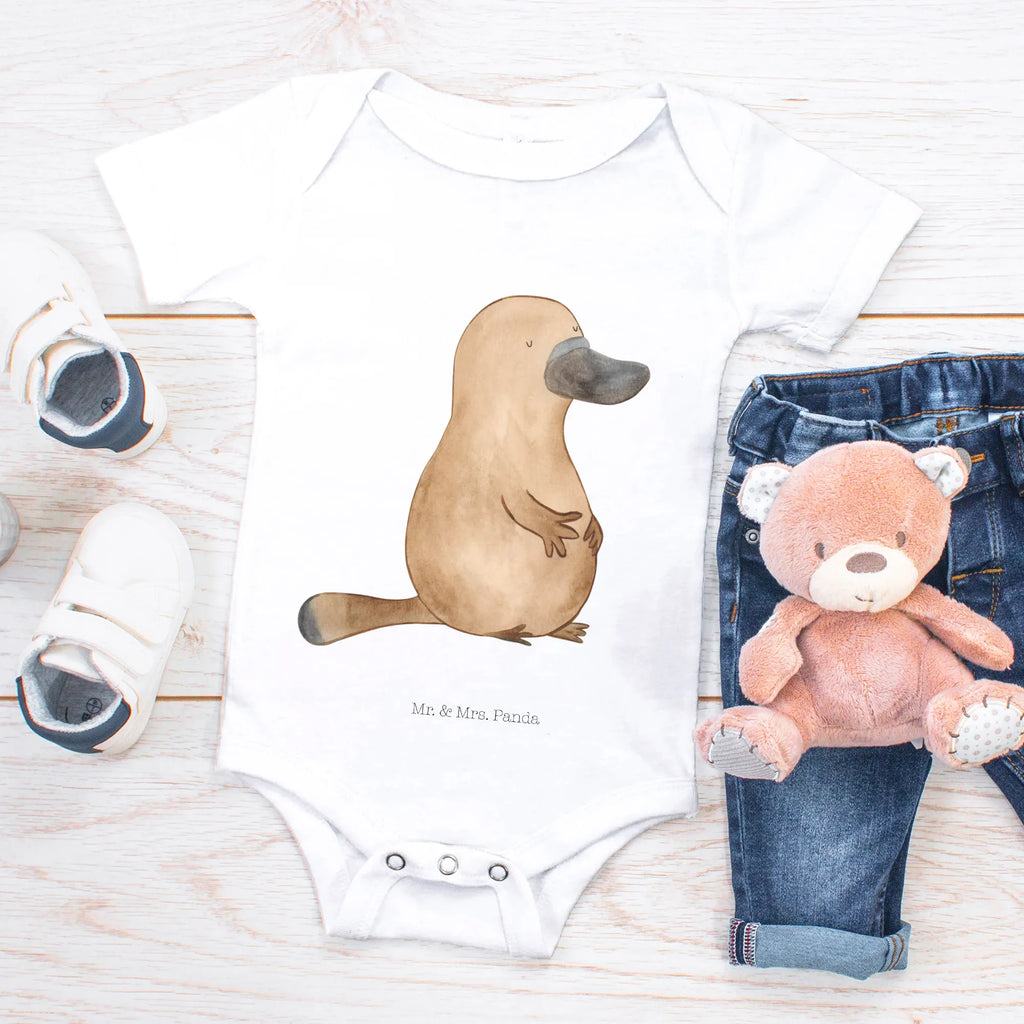 Organic Baby Body Schnabeltier Mut overall baby, babyanzug, babykleidung body, strampelanzug, Baby-Body, bio babybody, Strampler, Baby Body, babykleidung strampler, Babybody, Einteiler, baby overall, Babystrampler, Meerestiere, Urlaub, Meer, Büro, Schnabeltier, Motivation, Neustart, Weltreise, Neuanfang, Schnabeltiere, Lebensweisheit, Arbeit, Mut, Training, Raodtrip, mutig