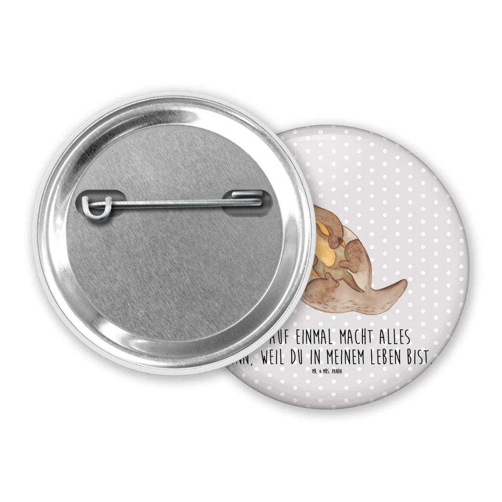 Button Otter mit Kind Pin 50 mm, Button-Sonderedition 50 mm, Badge 50 mm, Button-Logo 50 mm, Button-Pin 50 mm, Button-Motiv 50 mm, Button-Design 50 mm, Ansteckbutton 50 mm, Festivalbutton 50 mm, Eventbutton 50 mm, Button-Badge 50 mm, Button-Button 50 mm, Button Abzeichen 50 mm, Button-Edition 50 mm, Button-Druck 50 mm, Sammlerbutton 50 mm, Button-Lieferung 50 mm, Button 50 mm, Button-Emblem 50 mm, Button-Set 50 mm, Vereinsbutton 50 mm, Button-Anstecker 50 mm, Runde Buttons 50 mm, Button-Presse 50 mm, Werbebutton 50 mm, Pin-Button 50 mm, Button-Sujet 50 mm, Button-Kollektion 50 mm, Marketingbutton 50 mm, Otter, Fischotter, Seeotter, Otter Seeotter See Otter