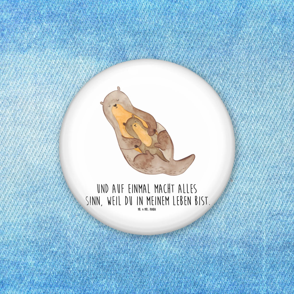 Button Otter mit Kind Pin 50 mm, Button-Sonderedition 50 mm, Badge 50 mm, Button-Logo 50 mm, Button-Pin 50 mm, Button-Motiv 50 mm, Button-Design 50 mm, Ansteckbutton 50 mm, Festivalbutton 50 mm, Eventbutton 50 mm, Button-Badge 50 mm, Button-Button 50 mm, Button Abzeichen 50 mm, Button-Edition 50 mm, Button-Druck 50 mm, Sammlerbutton 50 mm, Button-Lieferung 50 mm, Button 50 mm, Button-Emblem 50 mm, Button-Set 50 mm, Vereinsbutton 50 mm, Button-Anstecker 50 mm, Runde Buttons 50 mm, Button-Presse 50 mm, Werbebutton 50 mm, Pin-Button 50 mm, Button-Sujet 50 mm, Button-Kollektion 50 mm, Marketingbutton 50 mm, Otter, Fischotter, Seeotter, Otter Seeotter See Otter