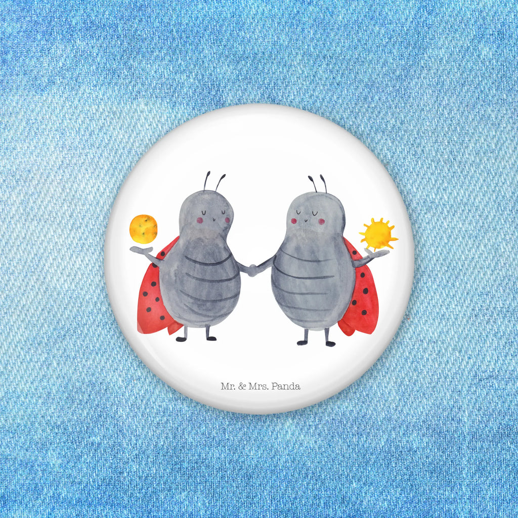 Button Star sign twin Button-Sonderedition 50 mm, Button-Design 50 mm, Button Abzeichen 50 mm, Werbebutton 50 mm, Badge 50 mm, Button-Motiv 50 mm, Marketingbutton 50 mm, Button-Anstecker 50 mm, Button-Set 50 mm, Button-Lieferung 50 mm, Button-Kollektion 50 mm, Pin 50 mm, Pin-Button 50 mm, Button-Logo 50 mm, Button-Pin 50 mm, Button-Emblem 50 mm, Button-Edition 50 mm, Vereinsbutton 50 mm, Festivalbutton 50 mm, Button 50 mm, Sammlerbutton 50 mm, Ansteckbutton 50 mm, Button-Presse 50 mm, Runde Buttons 50 mm, Button-Badge 50 mm, Button-Druck 50 mm, Eventbutton 50 mm, Button-Button 50 mm, Button-Sujet 50 mm, Tierkreiszeichen, Sternzeichen, Horoskop, Astrologie, Aszendent, Glückskäfer, Zwillingsschwester, Zwillinge, Geschenk Juni, Zwilling Geschenk, Zwillingsbruder, Geburtstag Mai, Marienkäfer, Zwilling Sternzeichen, Geschenk Mai