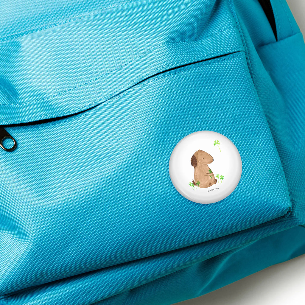 Button Dog shamrock Button-Pin 50 mm, Vereinsbutton 50 mm, Button-Button 50 mm, Button-Badge 50 mm, Runde Buttons 50 mm, Button-Motiv 50 mm, Marketingbutton 50 mm, Button-Kollektion 50 mm, Button-Sonderedition 50 mm, Button-Set 50 mm, Pin 50 mm, Button-Presse 50 mm, Button-Sujet 50 mm, Eventbutton 50 mm, Pin-Button 50 mm, Button 50 mm, Festivalbutton 50 mm, Sammlerbutton 50 mm, Ansteckbutton 50 mm, Badge 50 mm, Button-Design 50 mm, Button-Lieferung 50 mm, Button-Druck 50 mm, Button Abzeichen 50 mm, Button-Edition 50 mm, Werbebutton 50 mm, Button-Anstecker 50 mm, Button-Emblem 50 mm, Button-Logo 50 mm, Hund, Hundemotiv, Haustier, Hunderasse, Tierliebhaber, Hundebesitzer, Sprüche, Glücksbringer, Geschenk, Selbstliebe, Kleeblatt, Neuanfang, Motivation, Achtsamkeit, Glück, Tagträume