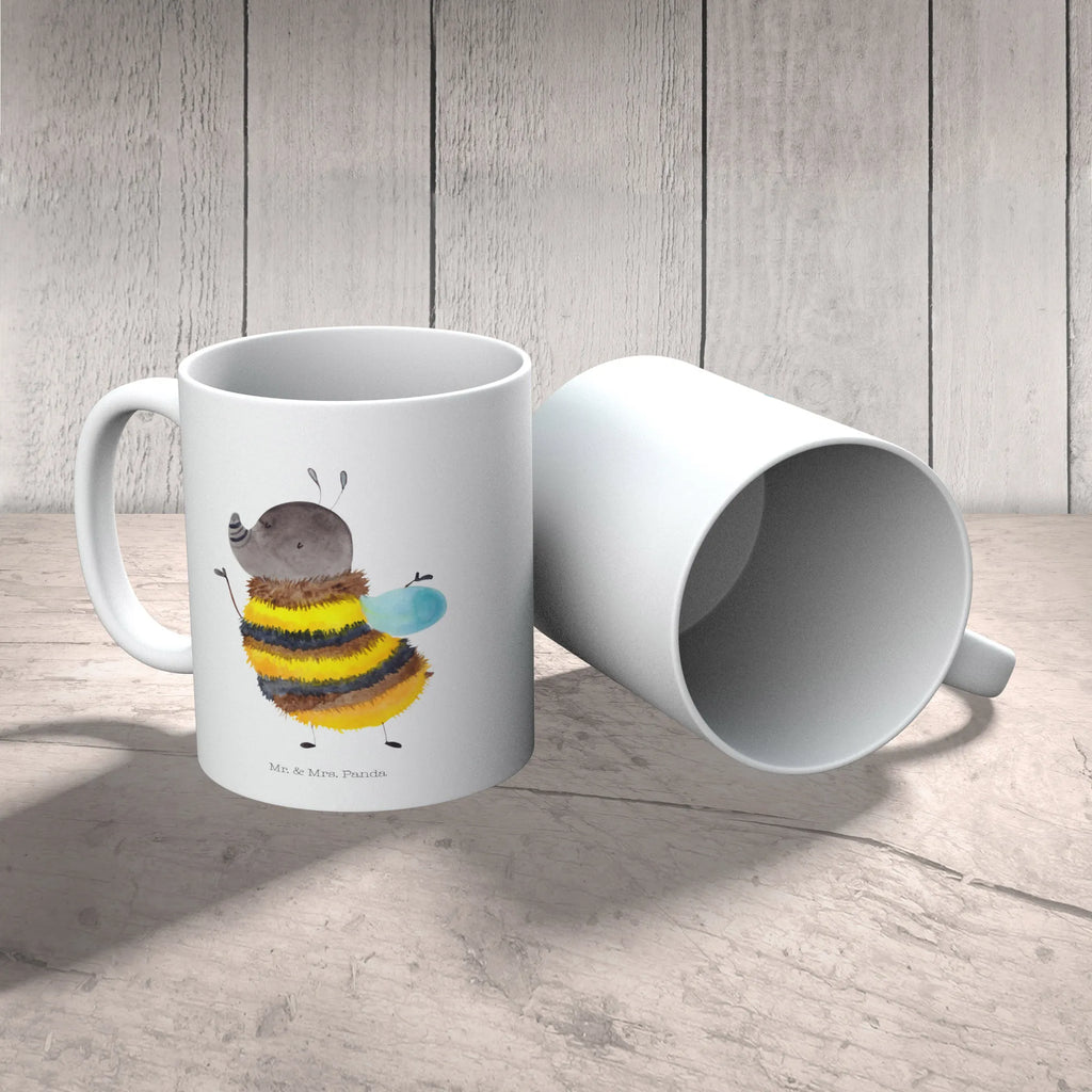 Mug bumblebee fluffy design tasse, Dekotasse, kaffeebecher bedruckt, Tasse mit Motiv, Tasse, Designtasse, Motivtasse, Keramikbecher, Bürotasse, Teepott, tasse für büro, kaffeetasse keramik, Kakaotasse, hochwertige tasse, Kaffeebecher, Frühstücksbecher, Pott, Mug, Teetasse, Bedruckte Tasse, Frühstückstasse, Keramiktasse, Sprüchetasse, schöne tasse, Kaffeetasse, kaffeebecher keramik, Kaffeepott, Teebecher, Henkelbecher, Bürobecher, Trinkbecher, Henkeltasse, haferl, heißgetränkebecher, kaffeetasse bedruckt, tasse für kaffee, milchkaffeetasse, statement tasse, Trinktasse, Becher, Geschenktasse, Coffee Mug, Tasse mit Spruch, Lustige Sprüche, Tiere, Tiermotive, Gute Laune, Biene, Blume, Flauschig, Hummel, Natur