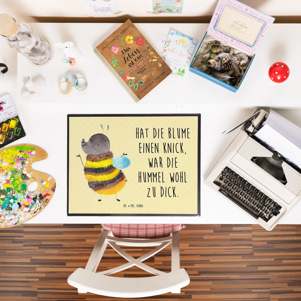 Schreibtischunterlage Hummel flauschig schreibauflage, Schreibtischauflage, arbeitsmatte, schreibtischauflagen, tischauflagen, Schreibunterlage, tischpad, schreibauflagen, schreibmatte, tischauflage, schreibtischunterlage, Tischunterlage, Schreibtisch Unterlagen, schreibtischmatte, Schreibtisch Matte, arbeitsunterlage, tischmatten, pultunterlage, tischmatte, tischpads, schreibtischunterlagen, Lustige Sprüche, Tiere, Tiermotive, Gute Laune, Natur, Hummel, Flauschig, Biene, Blume