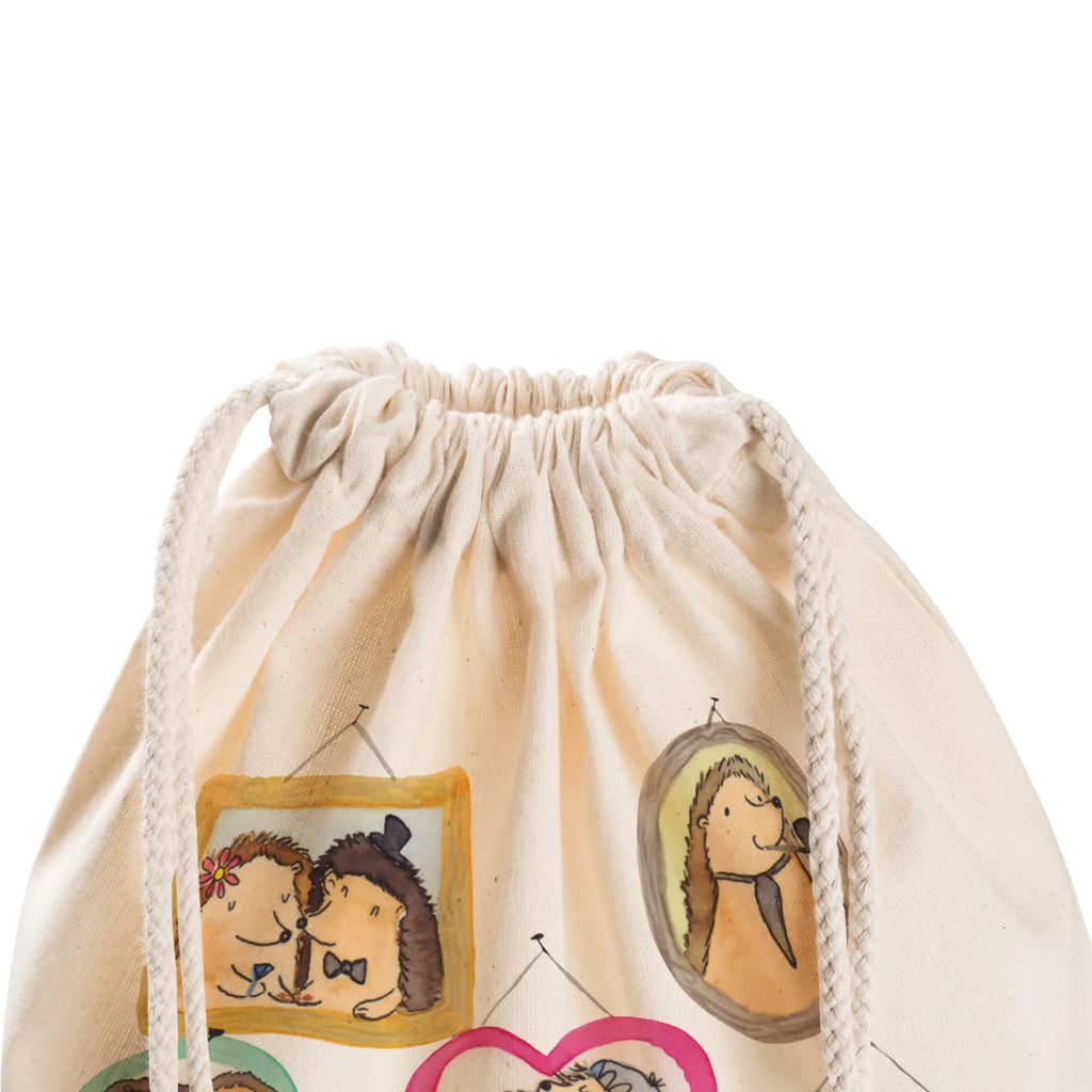 Drawstring bag Hedgehog family Sportbeutel Aus Baumwolle, Sportbeutel Kindergarten, Sportbeutel Bunt, Sportbeutel Weiß, Sportbeutel Aus Polyester, Sportbeutel Training, Sportbeutel Mit Reißverschluss, Sportbeutel Fitness, Sportbeutel Für Kinder, Sportbeutel Damen, Öko Sportbeutel, Sportbeutel Kita, Sportbeutel Klein, Sportbeutel Wasserabweisend, Turnbeutel Mit Motiv, Turnbeutel Schule, Sportbeutel Mädchen, Sportrucksack, Sportbeutel Bedruckt, Sportbeutel Herren, Sportbeutel Leicht, Sportbeutel Waschbar, Sportbeutel Faltbar, Turnbeutel, Sportbeutel Mit Kordelzug, Sportbeutel Mit Fach, Sportbeutel, Sportbeutel Groß, Sportbeutel Für Sport, Sportbeutel Schule, Sportbeutel Für Erwachsene, Sportbeutel Für Freizeit, Turnbeutel Mit Kordel, Sportbeutel Nachhaltig, Sportbeutel Set, Turnbeutel Kinder, Gymbag, Sportbeutel Schwarz, Sportbeutel Jungen, Sportbeutel Geschenkidee, Sportbeutel Outdoor, Familie, Vatertag, Muttertag, Bruder, Schwester, Mama, Papa, Oma, Opa, Liebe, Glück, Bilder, Igel, Zusammenhalt