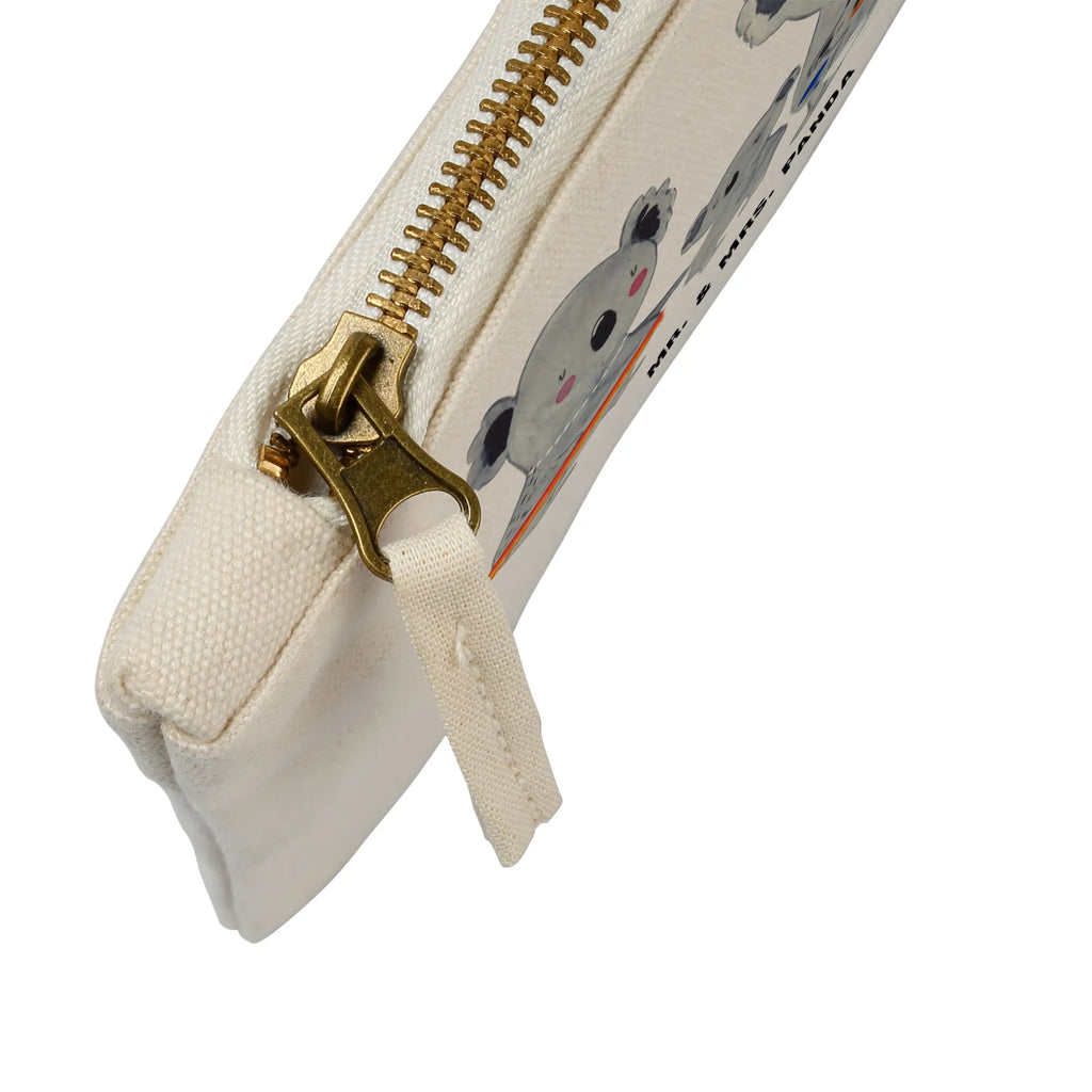 torebka na makijaż Rodzina koali Schminktasche, Schminkbeutel, beauty case, Kosmetikbeutel, kosmetiktäschchen, aufbewahrungstasche, Schminktäschchen, Kulturbeutel, beauty tasche, pencil case, Waschbeutel, Stiftemäppchen, Federmappe, pinsel tasche, Waschtasche, Etui, Mäppchen, utensilientasche, toiletry bag, Schlampermäppchen, aufbewahrungsbeutel, Kosmetiktasche, Kulturtasche, Bruder, Papa, Opa, Schwester, Oma, Familie, Vatertag, Mama, Muttertag, Koalas, Geschwister, Familienleben, Kinder, Family, Koala