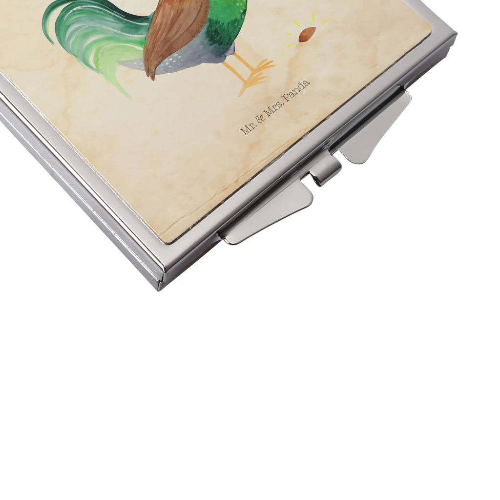 Handtaschenspiegel quadratisch Hahn mit Korn Handspiegel Für Damen, Handspiegel Mit Hülle, Taschen-Kosmetikspiegel, Runder Taschenspiegel, Handtaschenspiegel, Quadratischer Handspiegel, Deko Handspiegel, Tragbarer Spiegel, Spiegel Für Handtasche, Klappbarer Taschenspiegel, Schminkspiegel To Go, Design Taschenspiegel, Klappspiegel, Vintage Kompaktspiegel, Spiegel Für Make-Up Tasche, Kosmetikspiegel Klein, Reise Spiegel, Kompaktspiegel, Klappbarer Handspiegel, Spiegel Für Unterwegs, Taschenspiegel, Spiegel Für Schminktasche, Mini Spiegel, Silber, Schminkspiegel Kompakt, Handspiegel Geschenkidee, Handspiegel Zum Mitnehmen, Landwirtin, Hoftiere, Landwirt, Bauernhof, Korn, Eier, Henne, Hahn, Natur