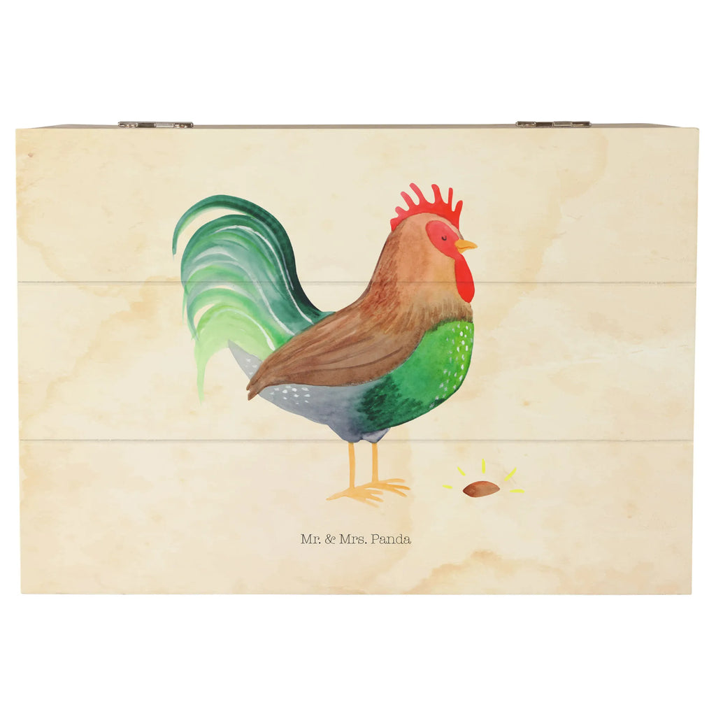 Holzkiste Hahn mit Korn aufbewahrungskisten, Aufbewahrungsbox, Holzkiste, holzkästchen, Holzkiste mit Deckel, box holz, Schatulle, holzschatulle, Holztruhe, Aufbewahrungskiste, holztruhen, Holz Aufbewahrungsbox, holzschachtel, kiste holz, Holzkisten, aufbewahrungskiste mit deckel, truhe holz, Box aus Holz, Aufbewahrungsbox aus Holz, Holzbox, Holzbox mit Deckel, aufbewahrungstruhe, aufbewahrungsboxen, Holzboxen, Aufbewahrungsbox Holz, Bauernhof, Landwirt, Hoftiere, Landwirtin, Henne, Natur, Korn, Eier, Hahn