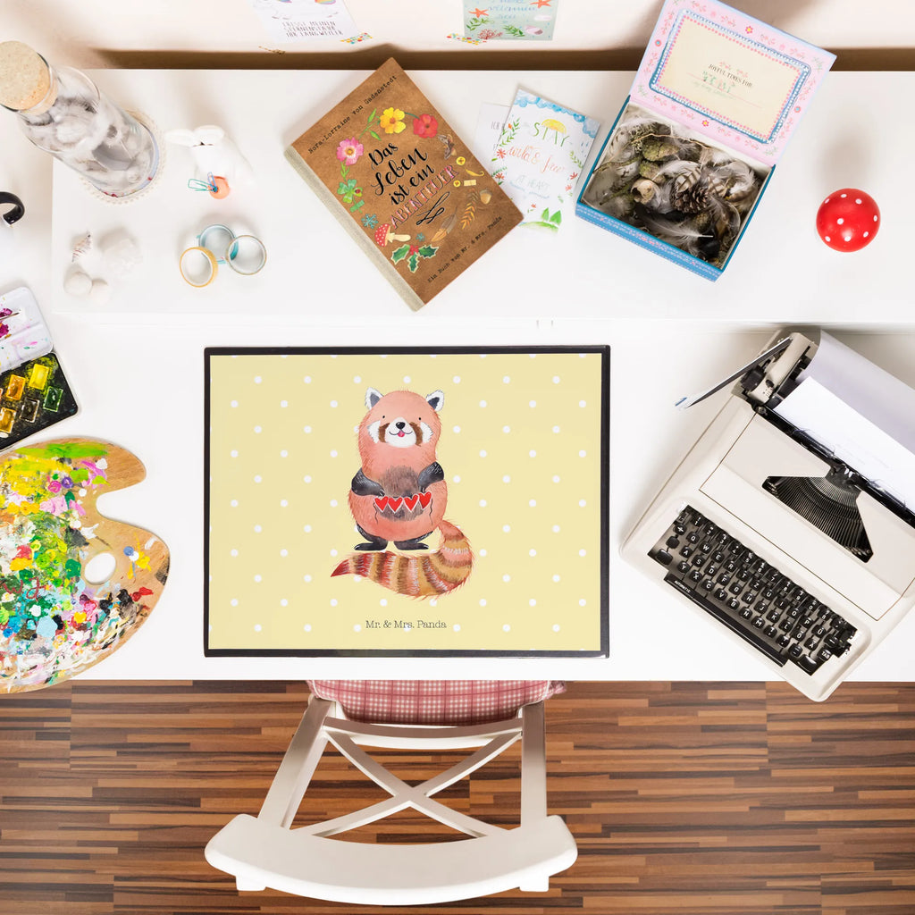 Schreibtischunterlage Roter Panda tischpad, Schreibtisch Unterlagen, arbeitsmatte, Schreibtischauflage, schreibtischunterlagen, tischpads, schreibtischunterlage, tischauflage, schreibmatte, tischauflagen, schreibauflagen, schreibtischauflagen, tischmatte, Schreibunterlage, Tischunterlage, schreibtischmatte, pultunterlage, Schreibtisch Matte, arbeitsunterlage, tischmatten, schreibauflage, Tiere, Tiermotive, Gute Laune, Lustige Sprüche, Herz, Rot, Liebling, Lieblingsmensch, Liebe, Panda